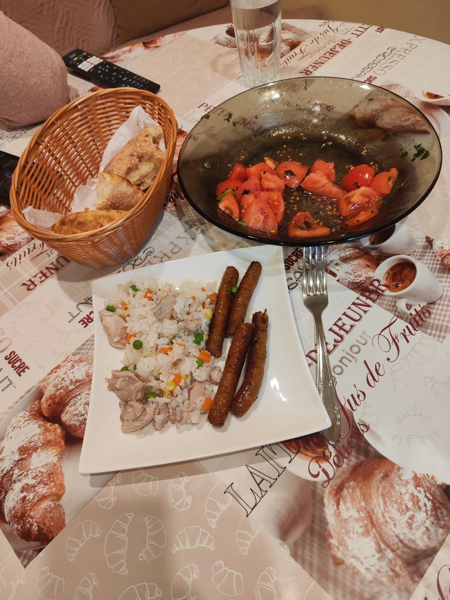 Rice, sausage & salad plate