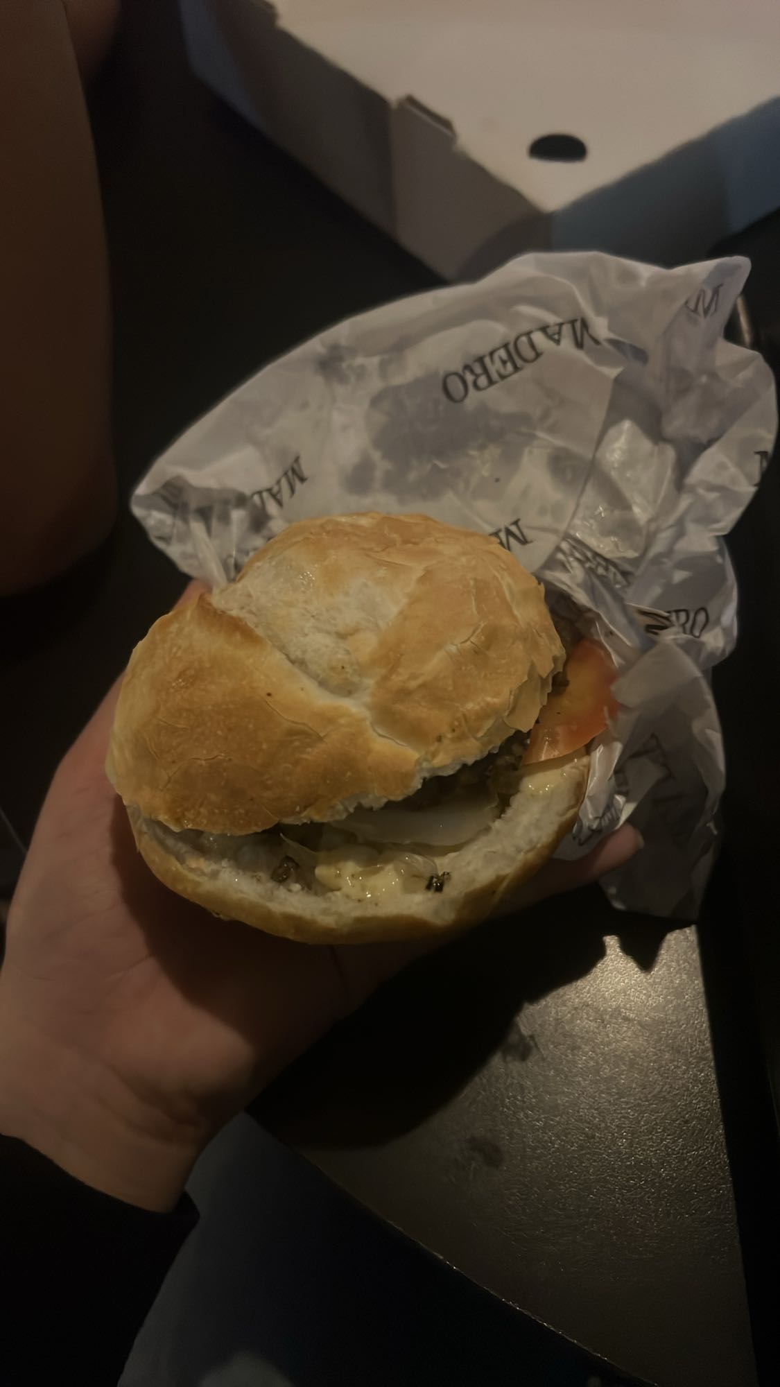 Hambúrguer artesanal