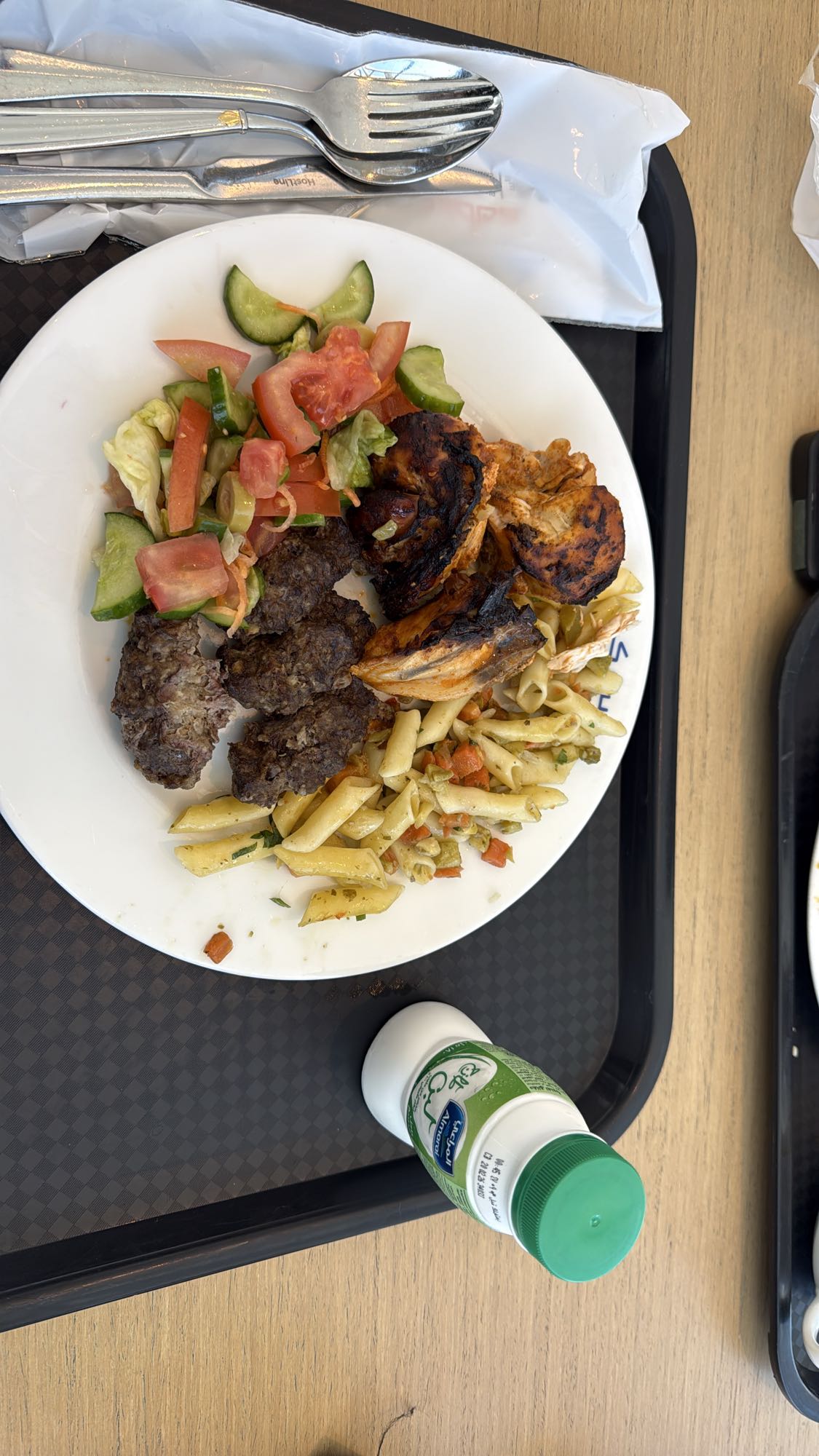 Mixed Grill with Salad & Pasta