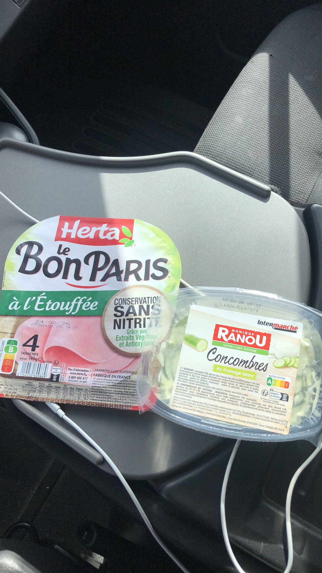 Jambon et concombres