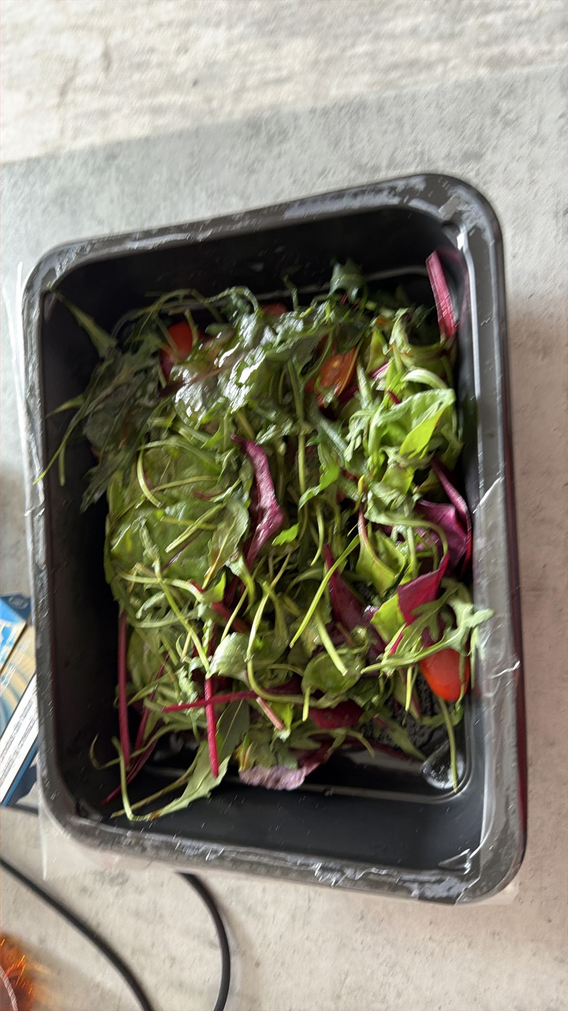 Salată verde mixtă