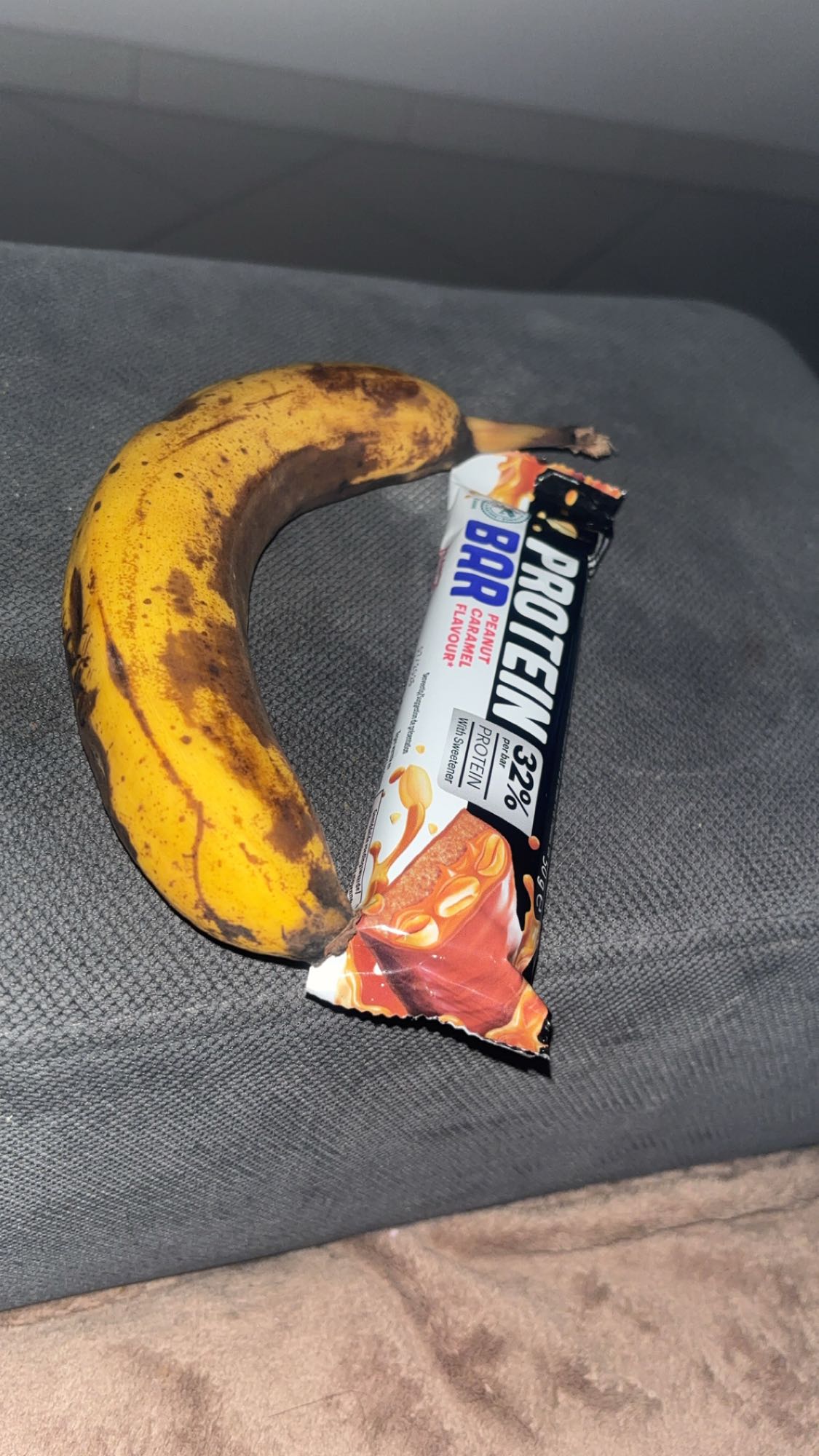 Barre protéinée et banane