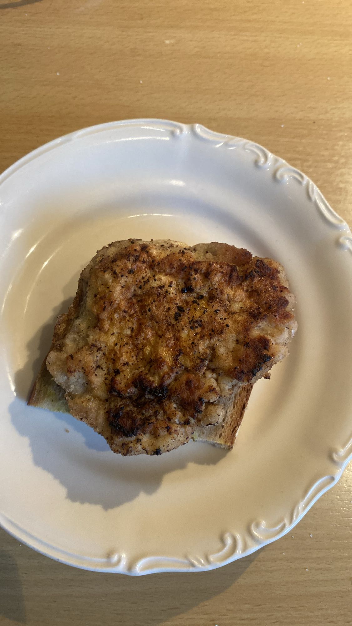 Grzanka z kurczakiem