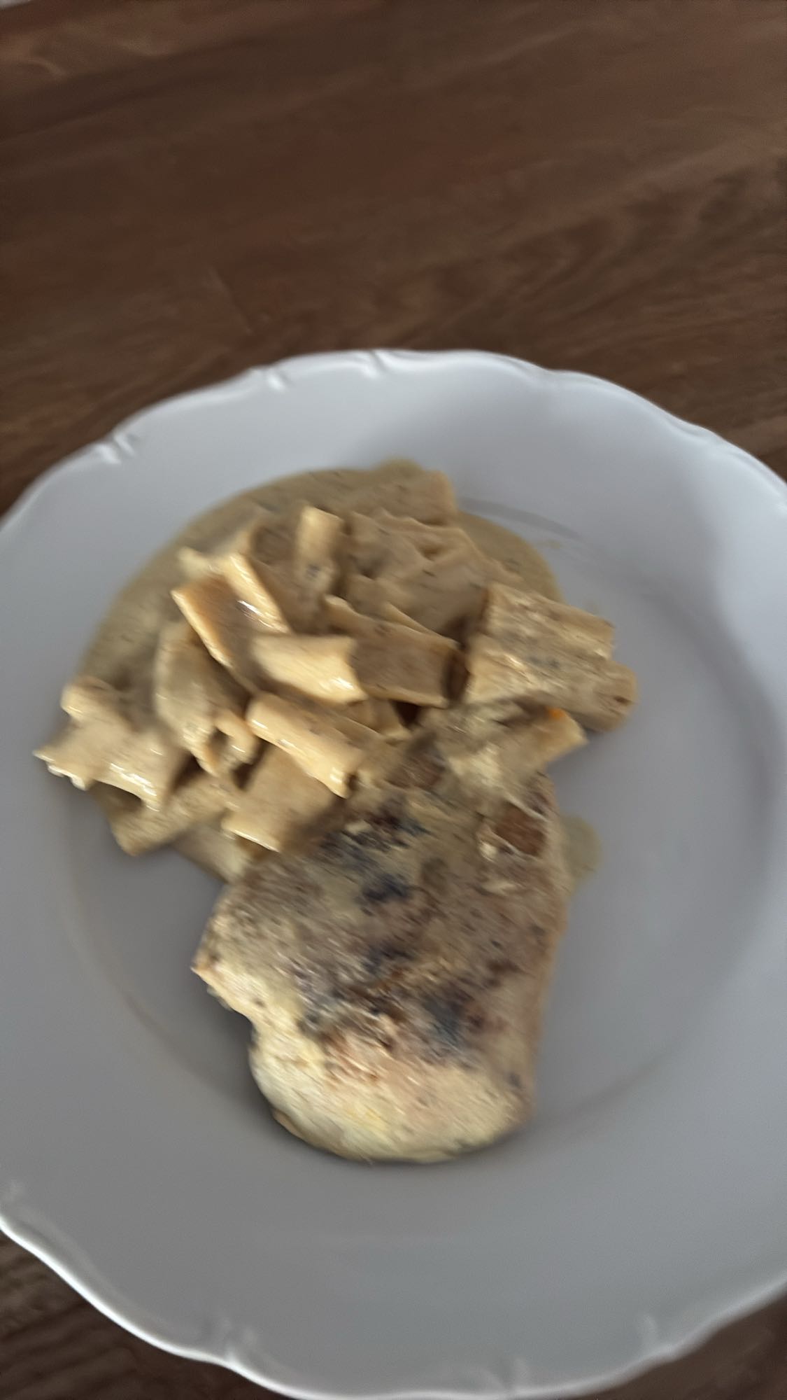 Kyckling med gräddig pasta