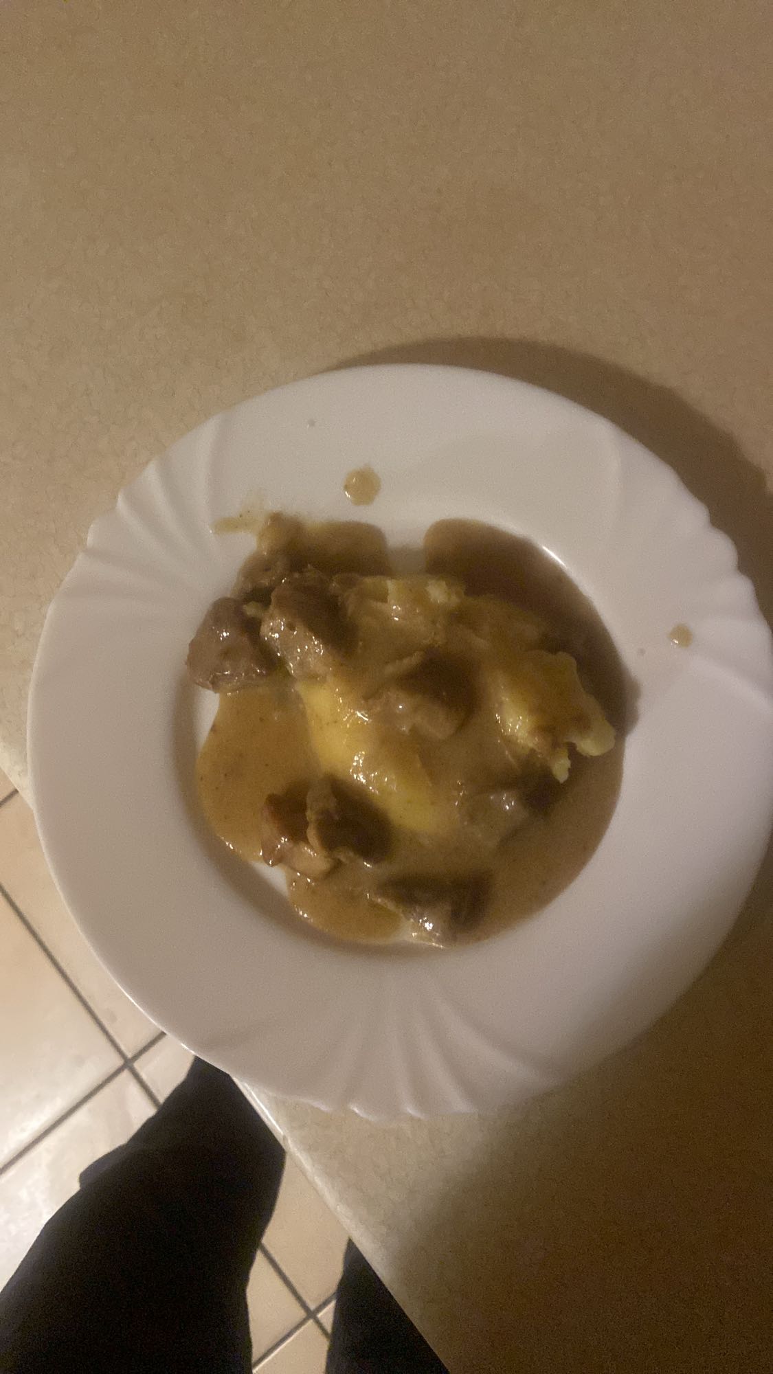 gulasz z ziemniakami