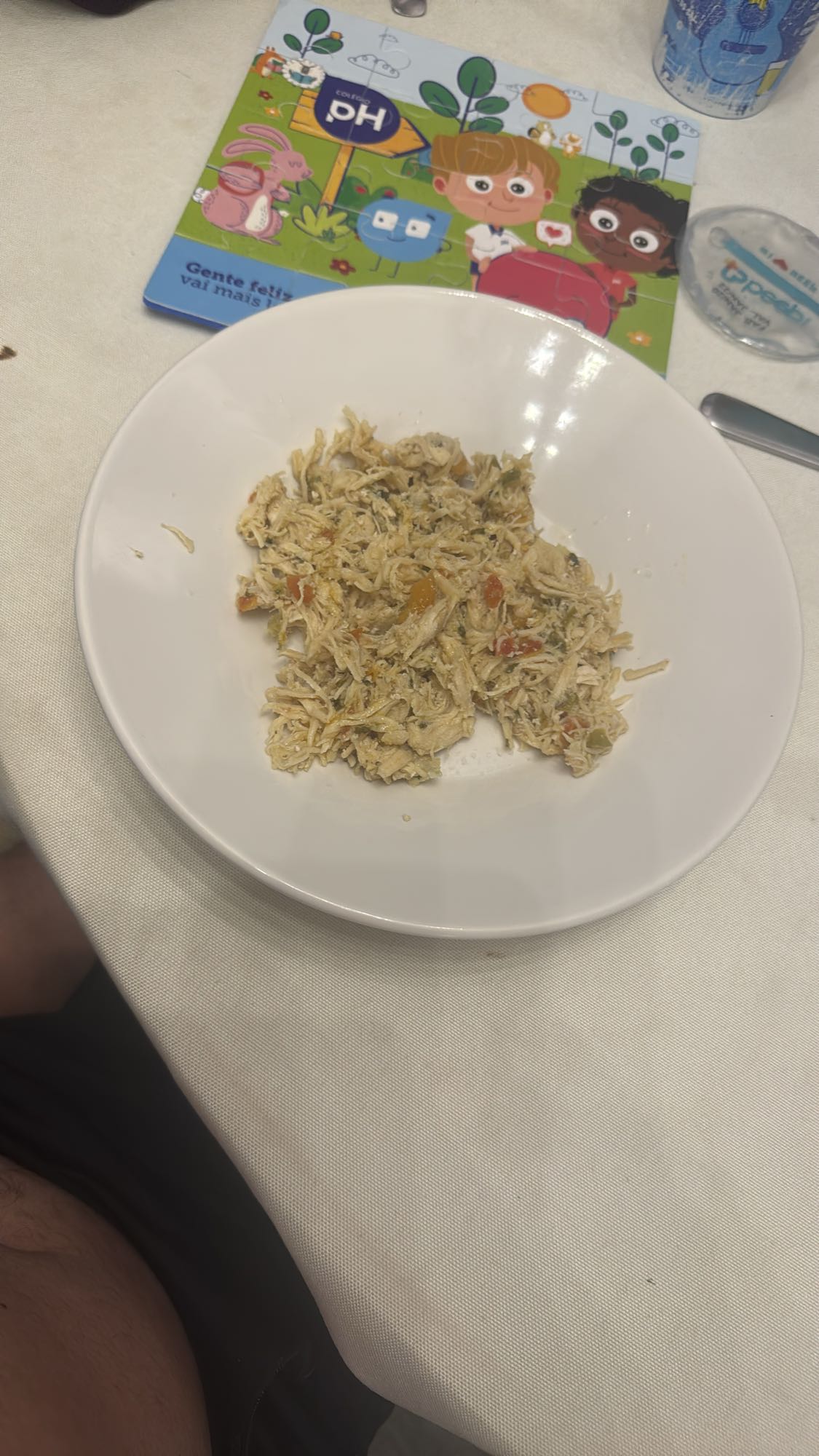 Frango desfiado com legumes