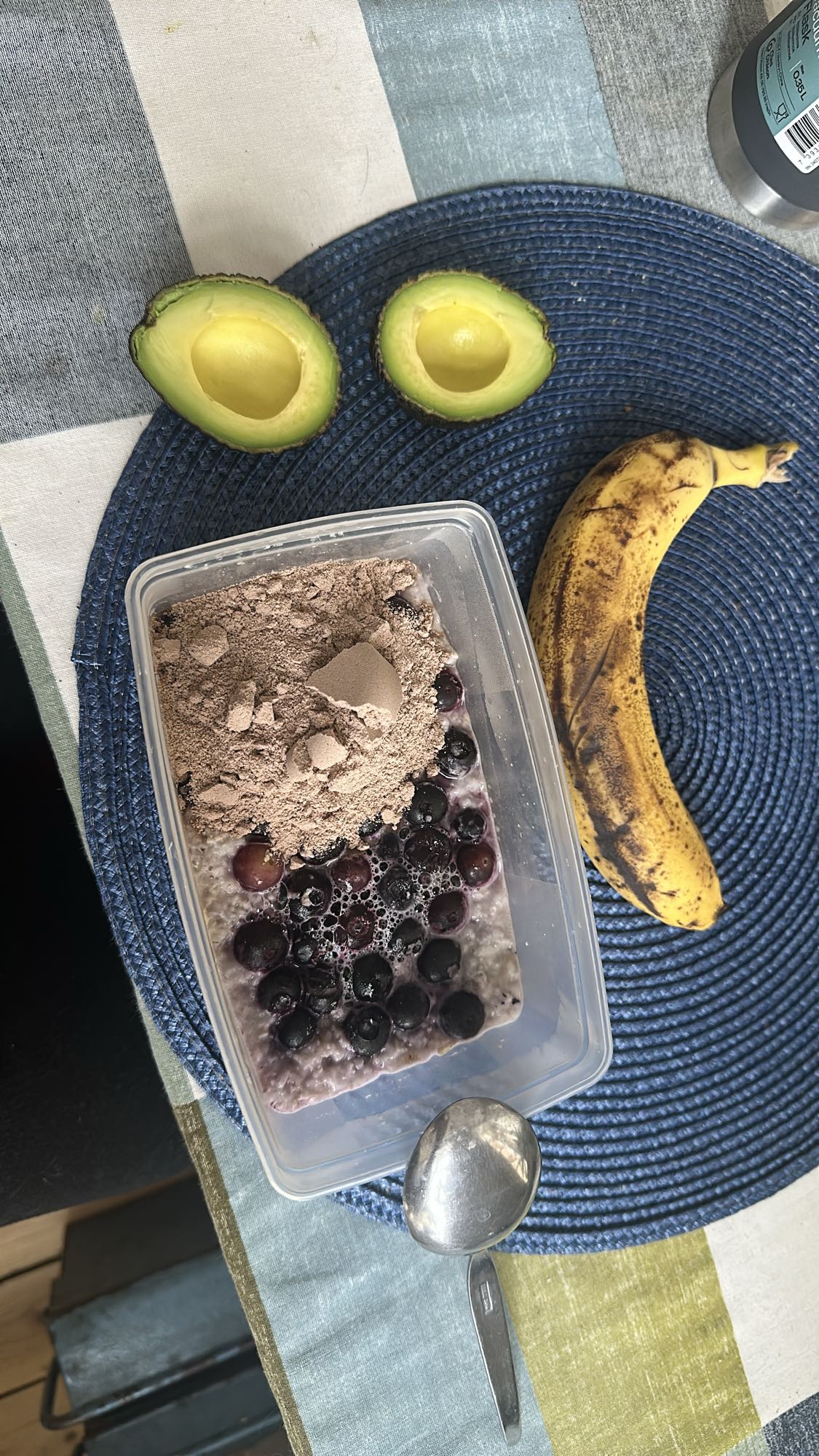 Havregrynsgröt med frukt