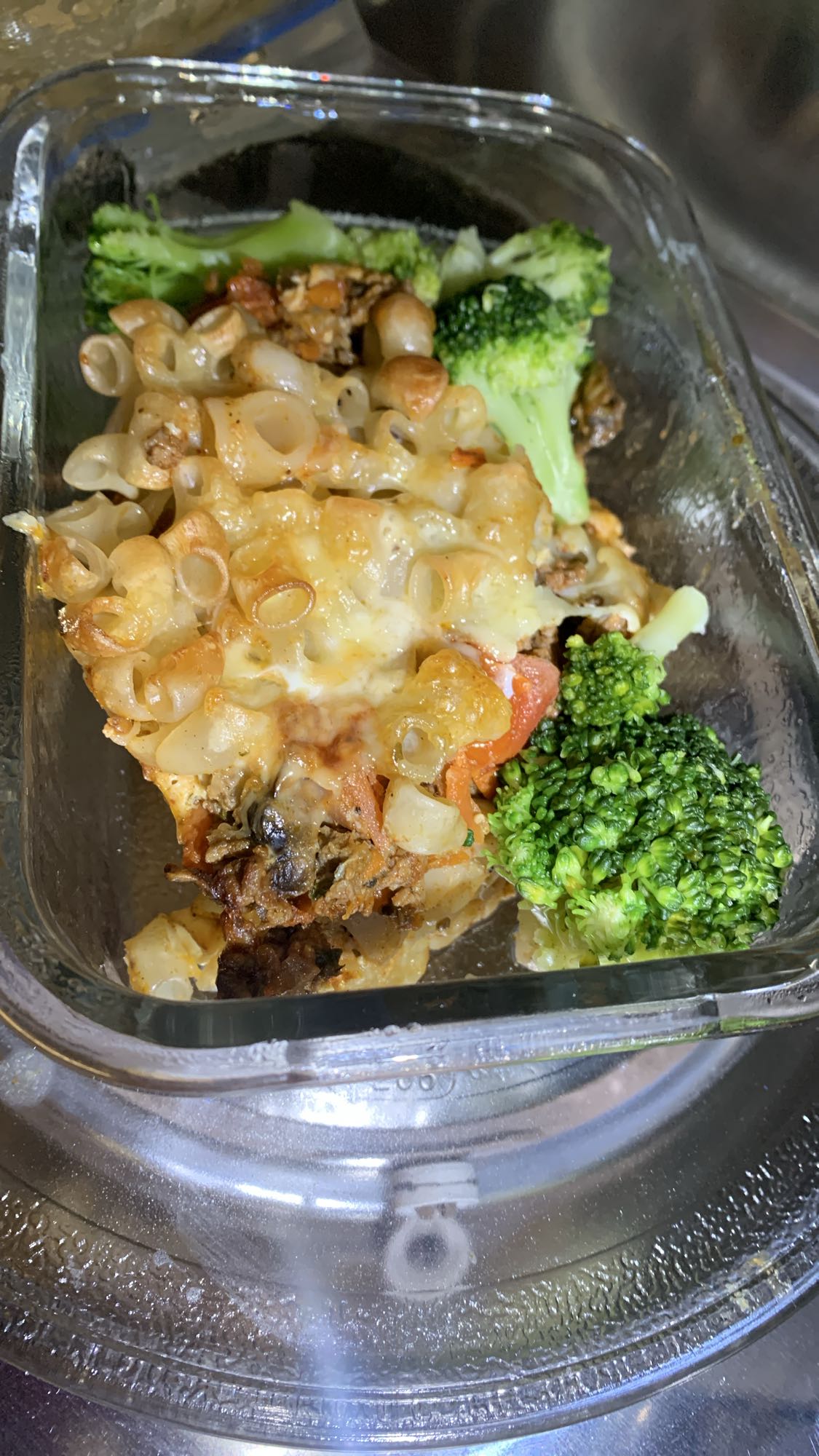 Pasta med köttfärs och broccoli