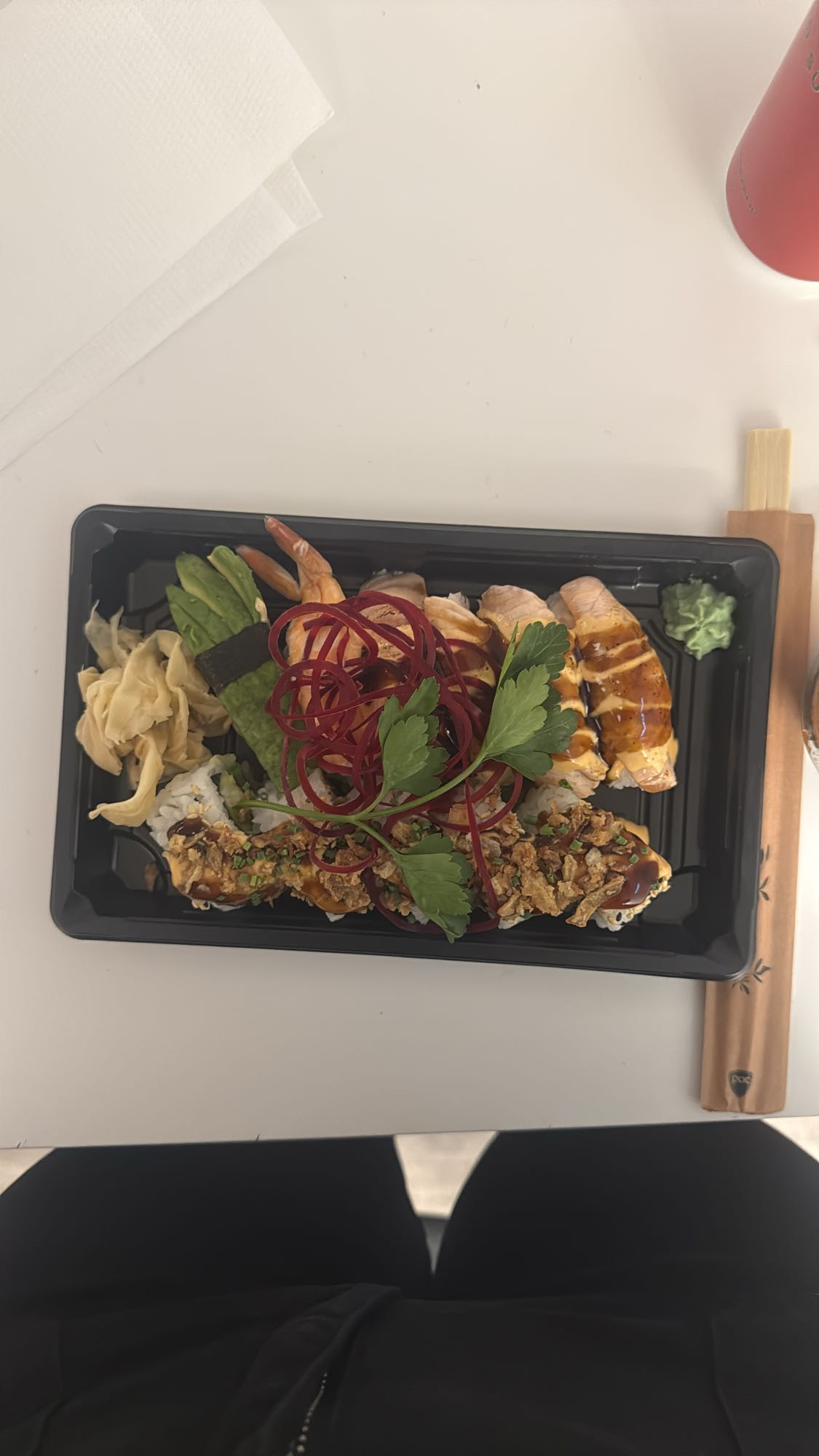 Sushimix med lax och räka