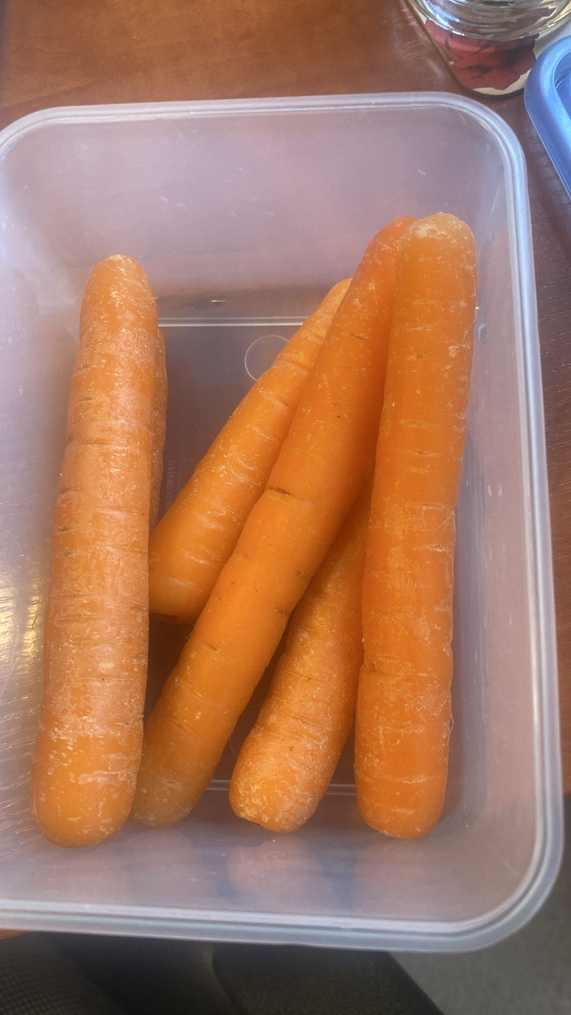 Marchewki w pudełku