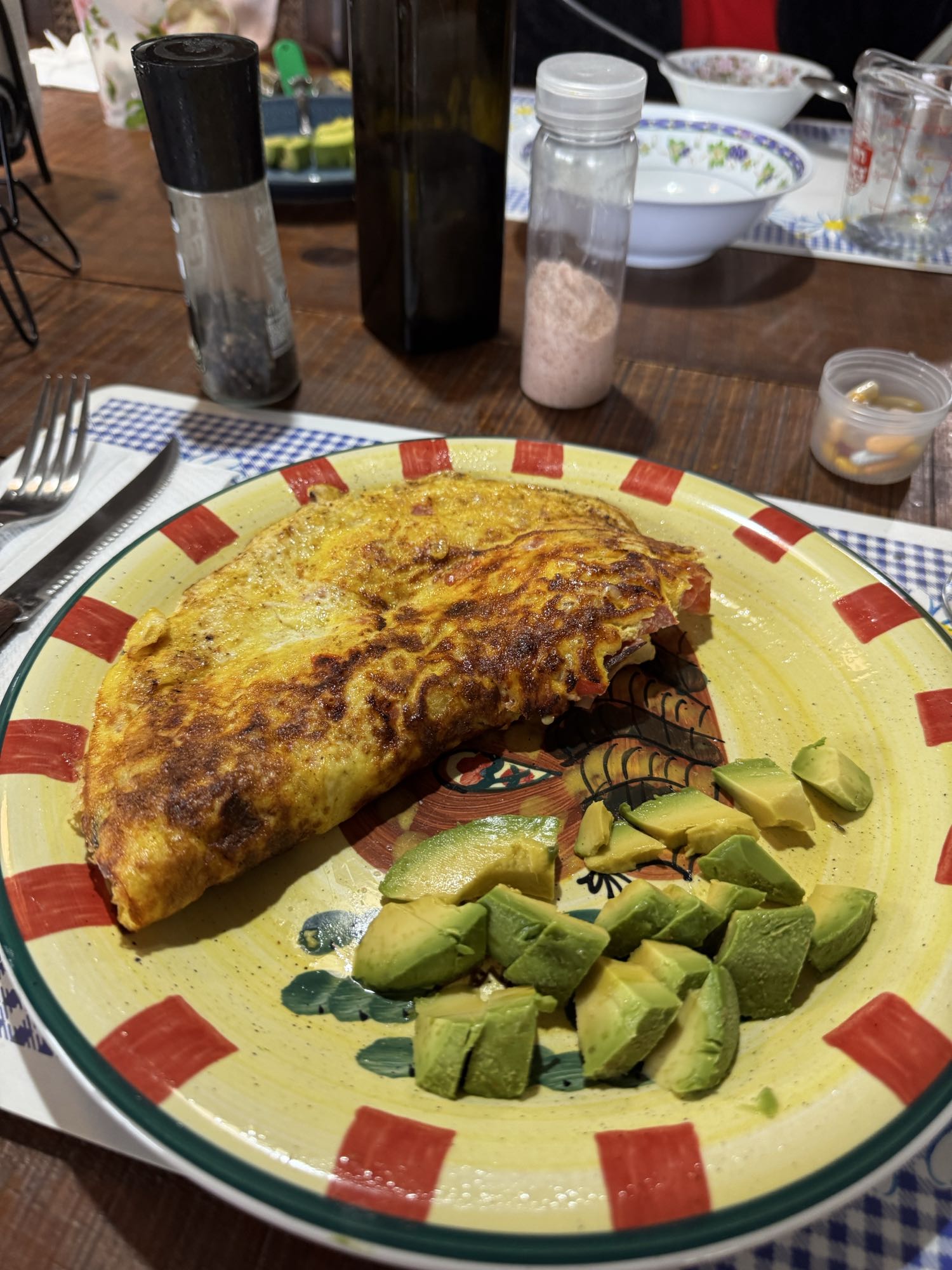 omelette con aguacate