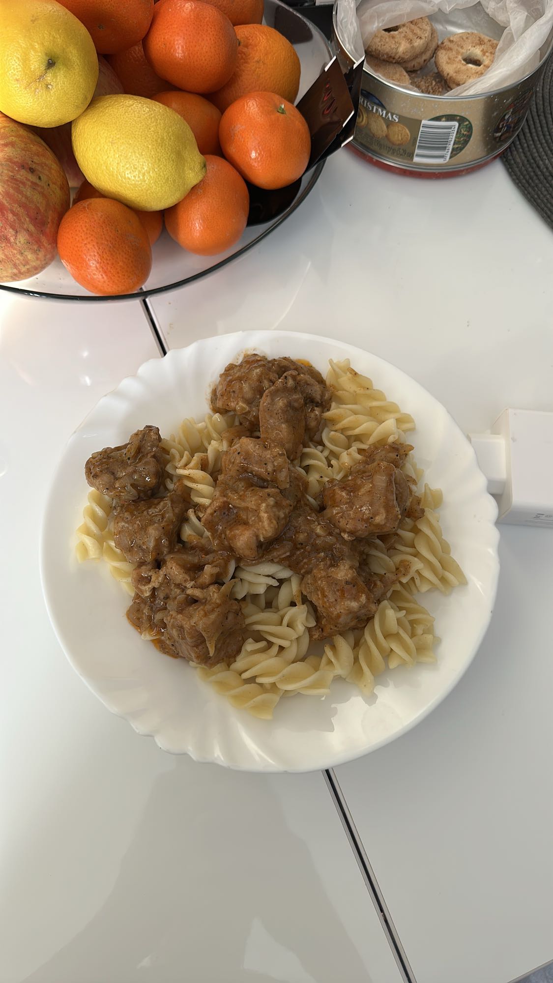 Курка з макаронами