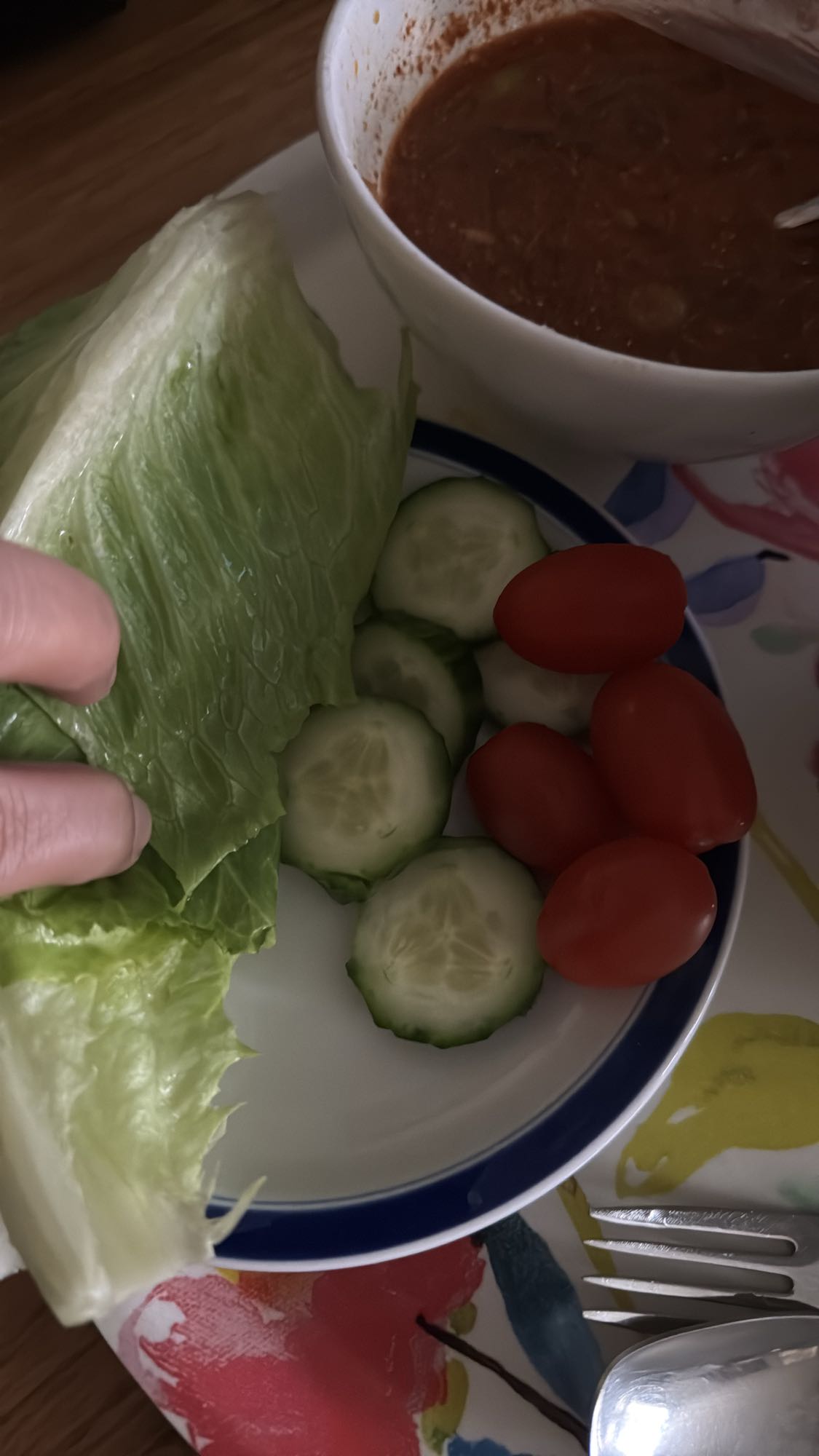 Grönsakstallrik med soppa