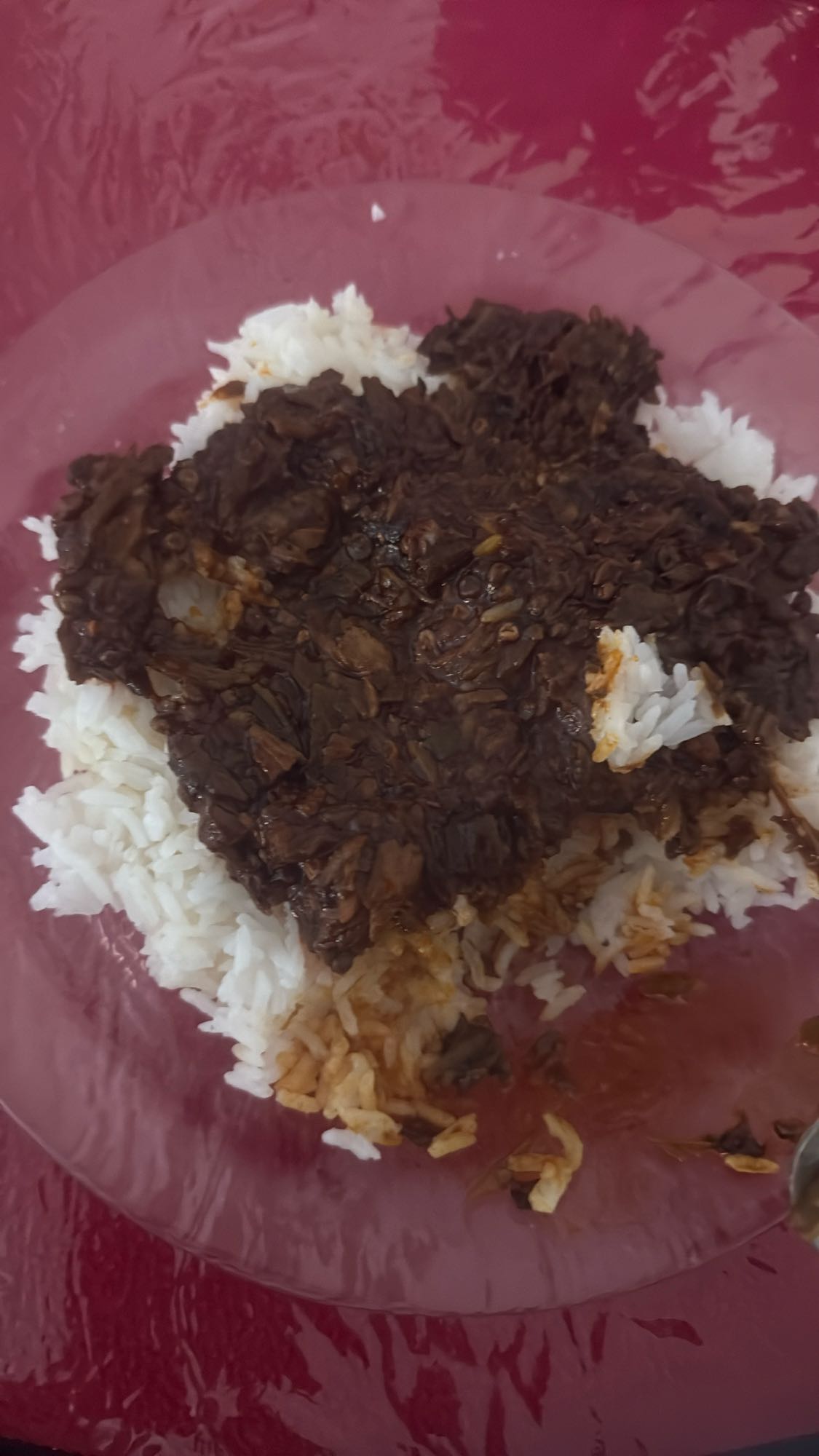 Arroz con guiso de hojas