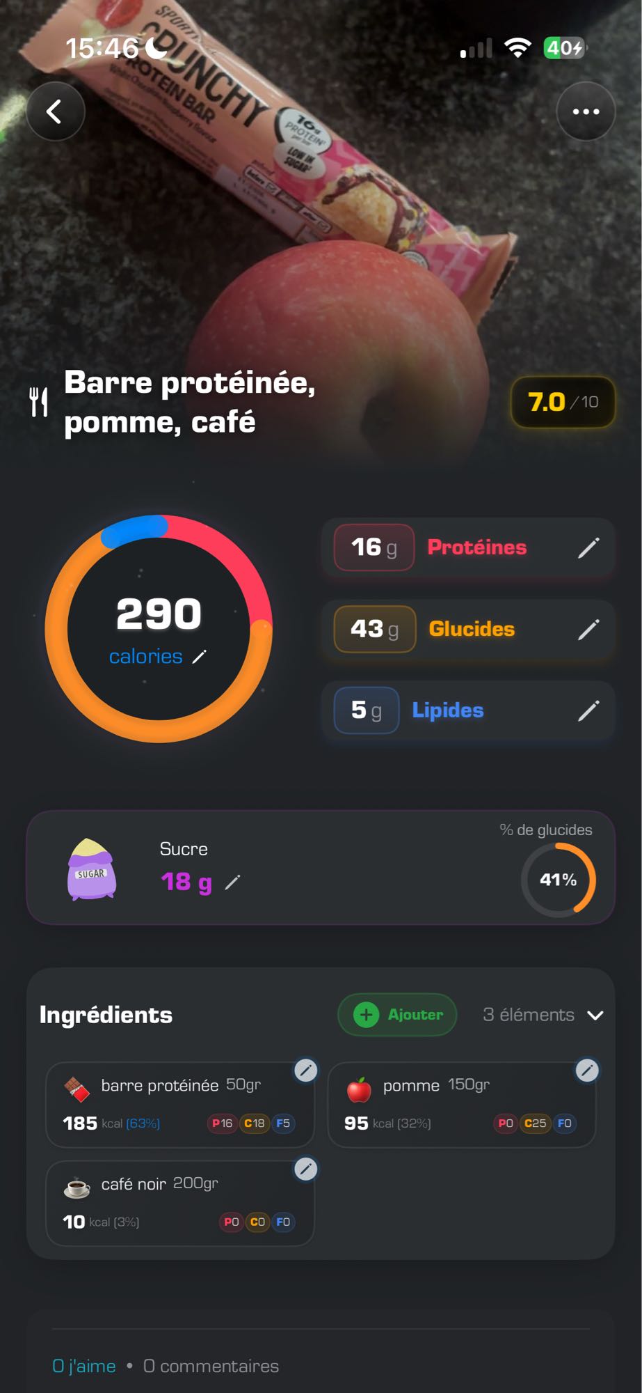 Barre protéinée, pomme, café