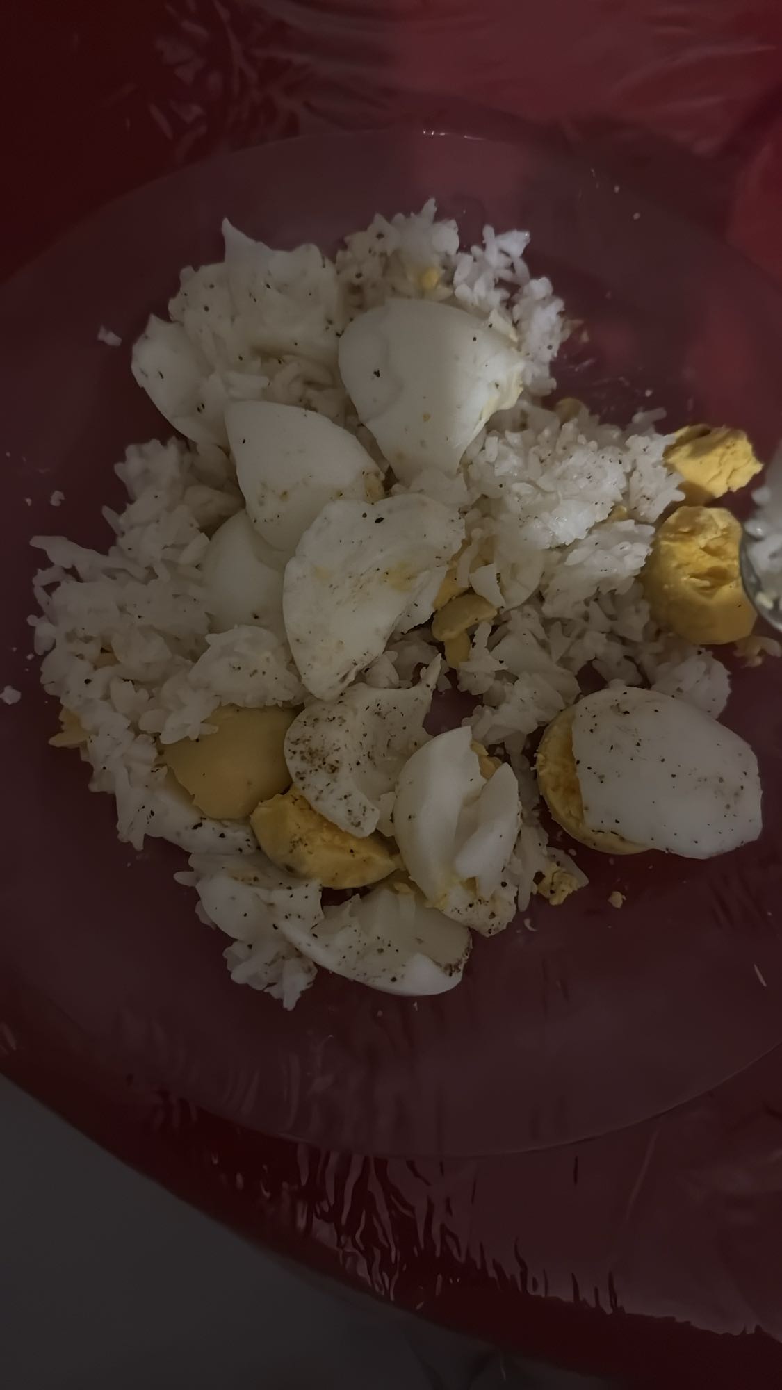 arroz con huevo duro