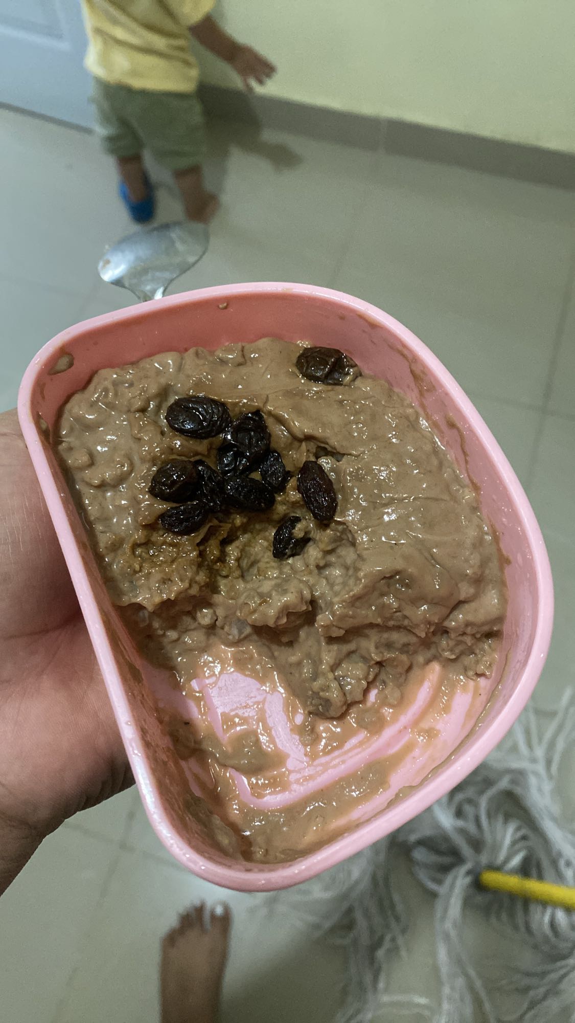 avena chocolate con pasas