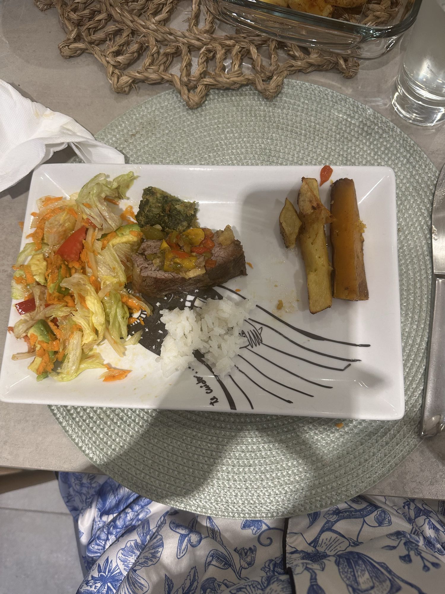 Plato variado con carne