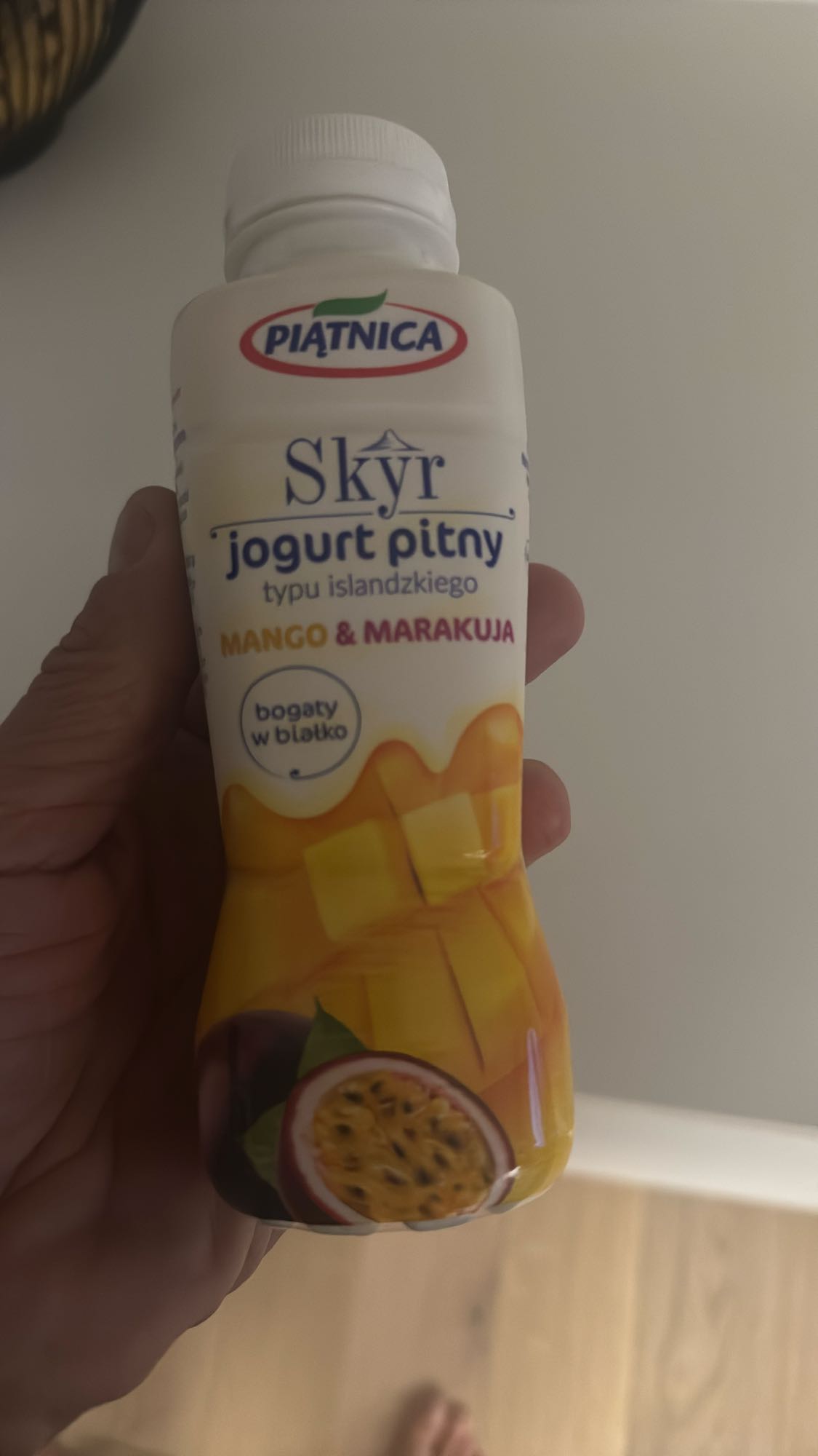 Skyr jogurt pitny mango marakuja