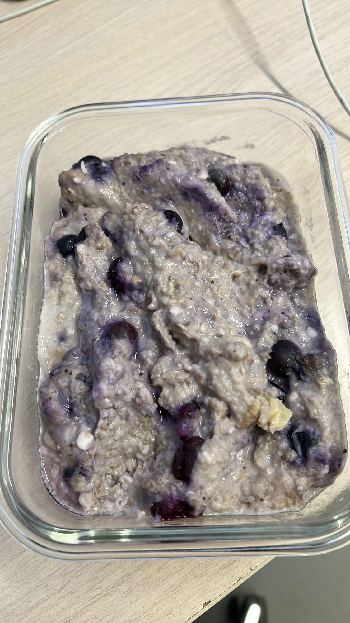 Owsianka z borówkami