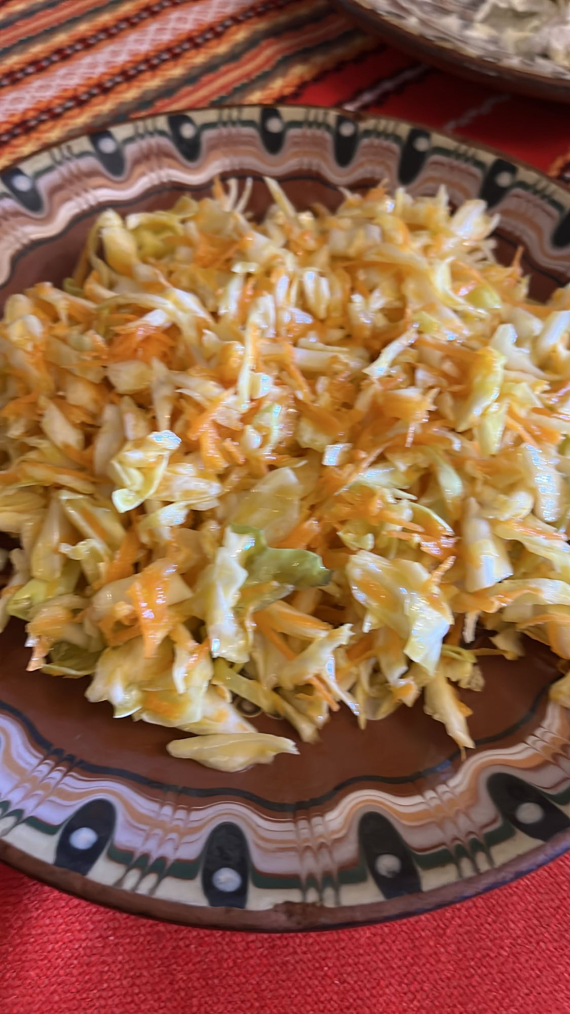 Зелева салата с моркови