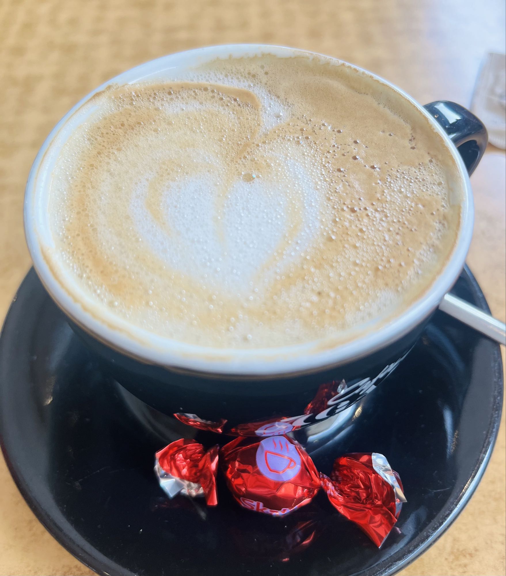 Café con leche de avena sin azúcar