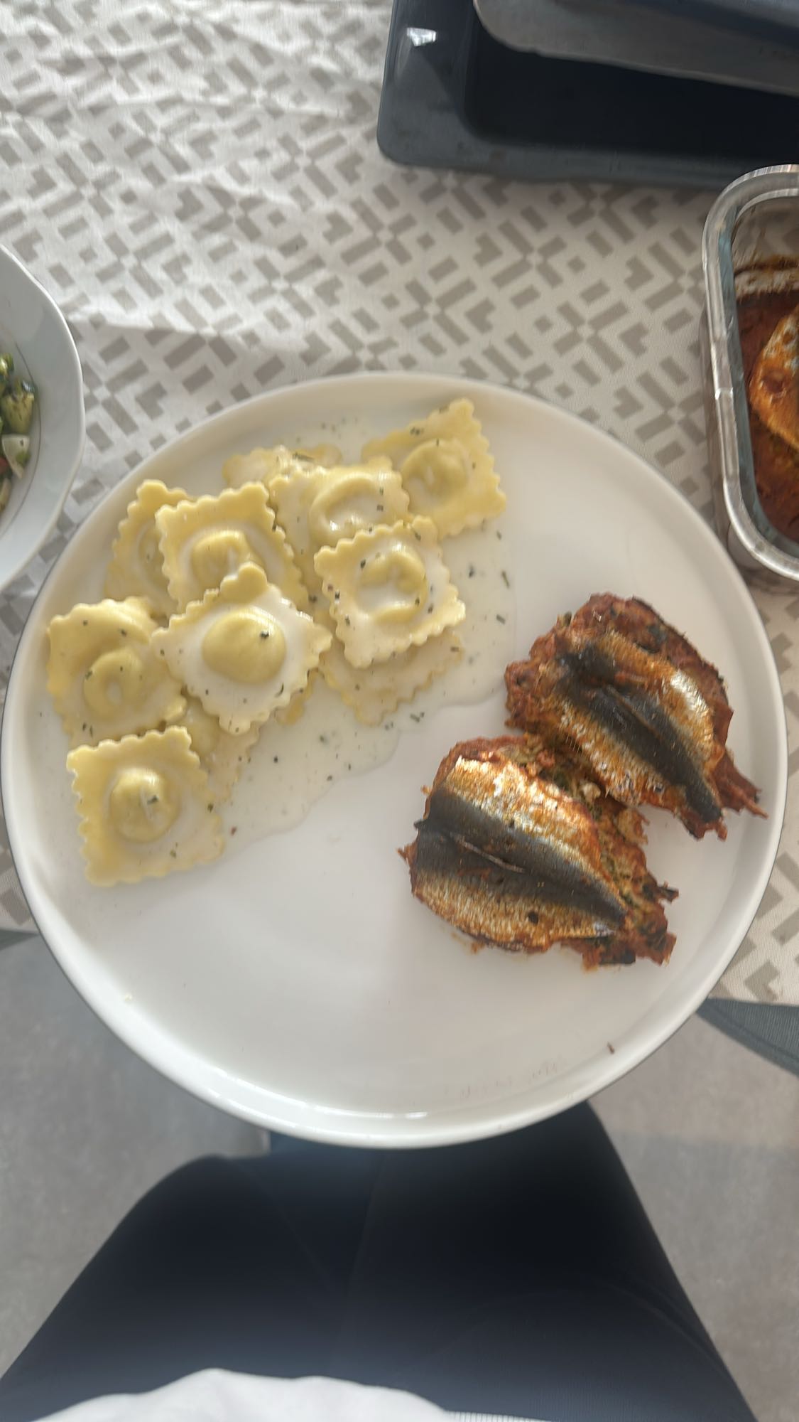 Raviolis sauce et sardines