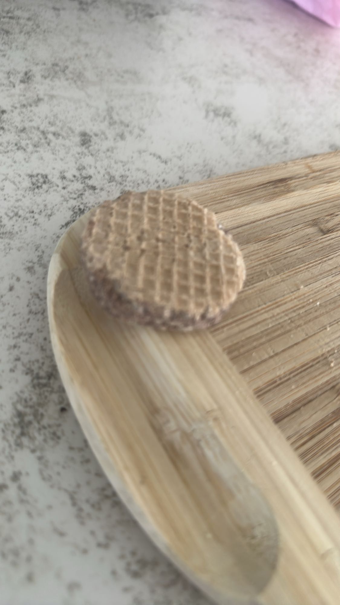 Chocolate wafer cookie