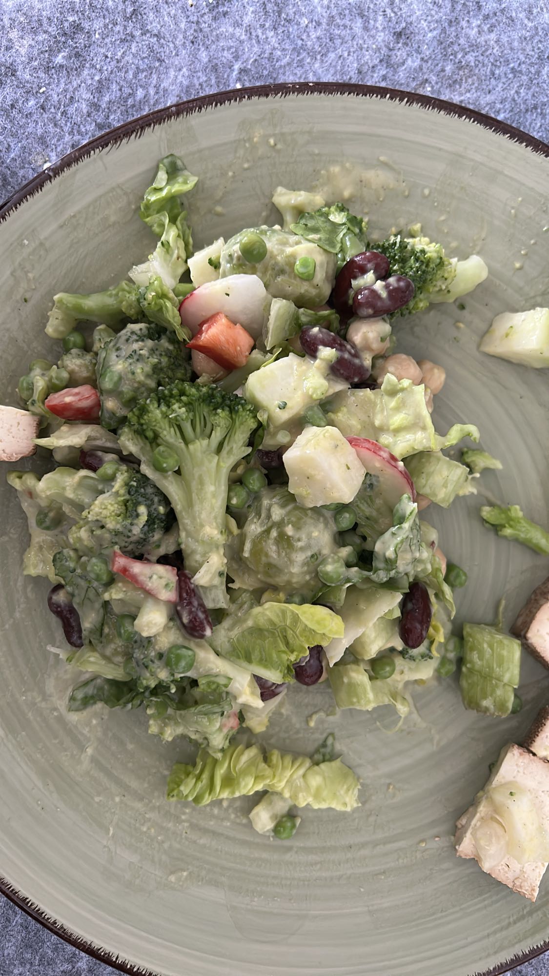 ensalada mixta saludable