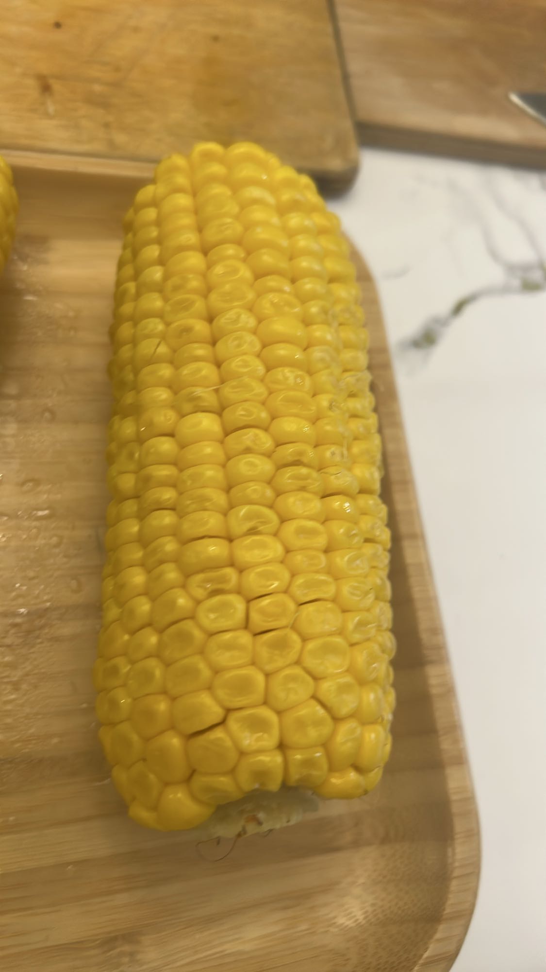 варёная кукуруза