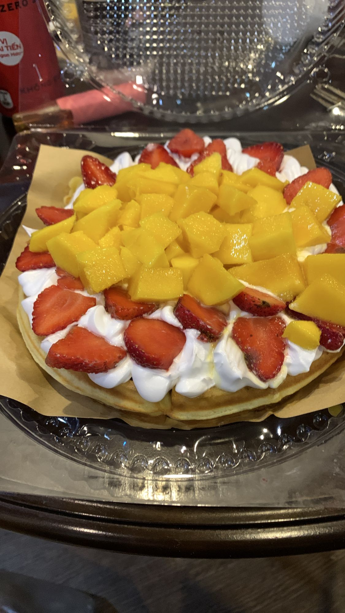 Fruit Waffle with Cream