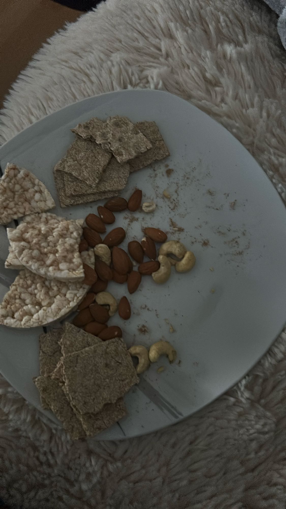 Galletas y frutos secos