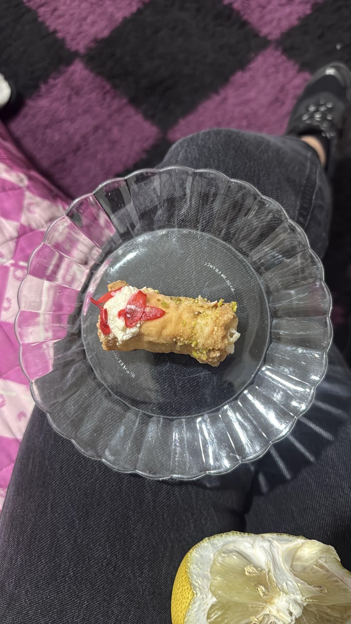 Cannoli with ricotta