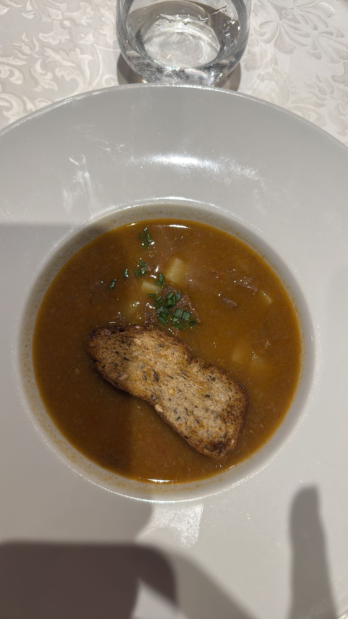 supă de vită cu crutoane