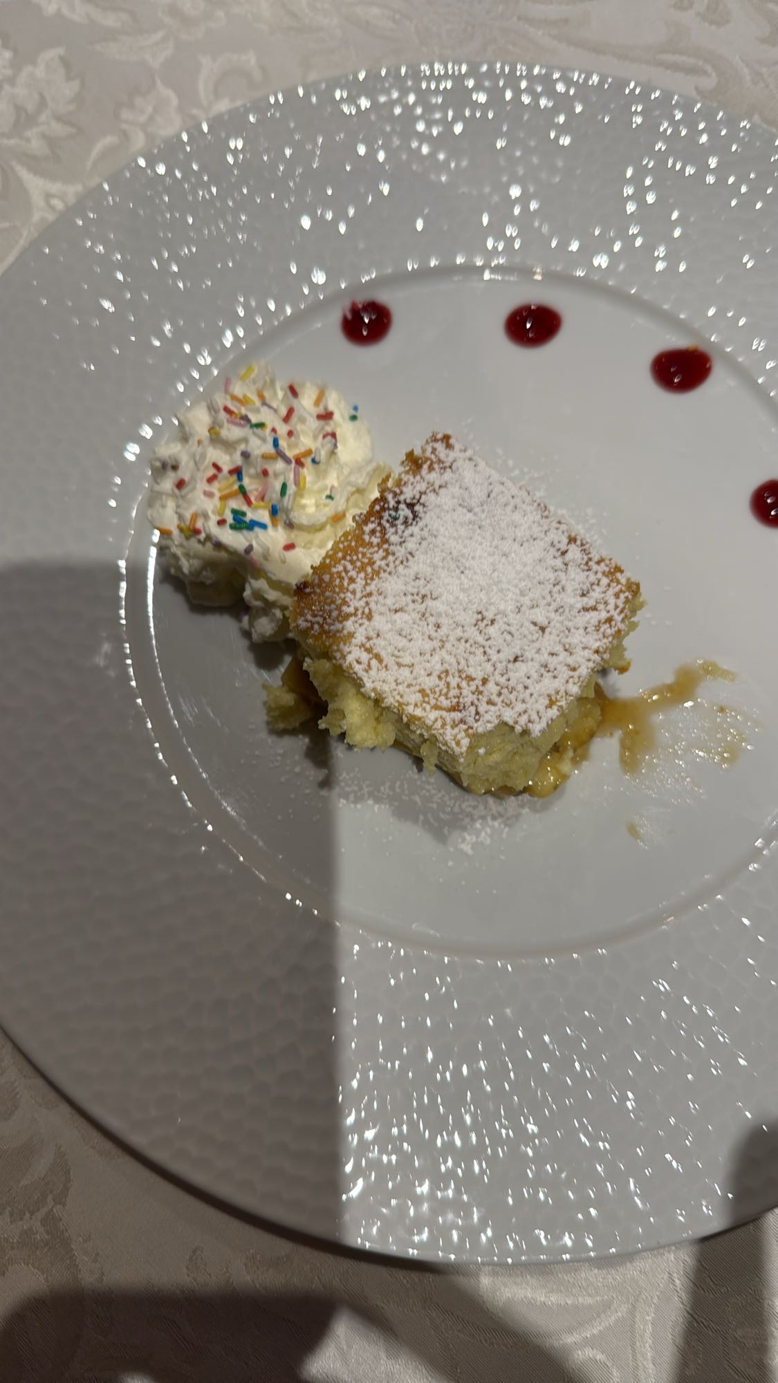 Prăjitură cu frișcă