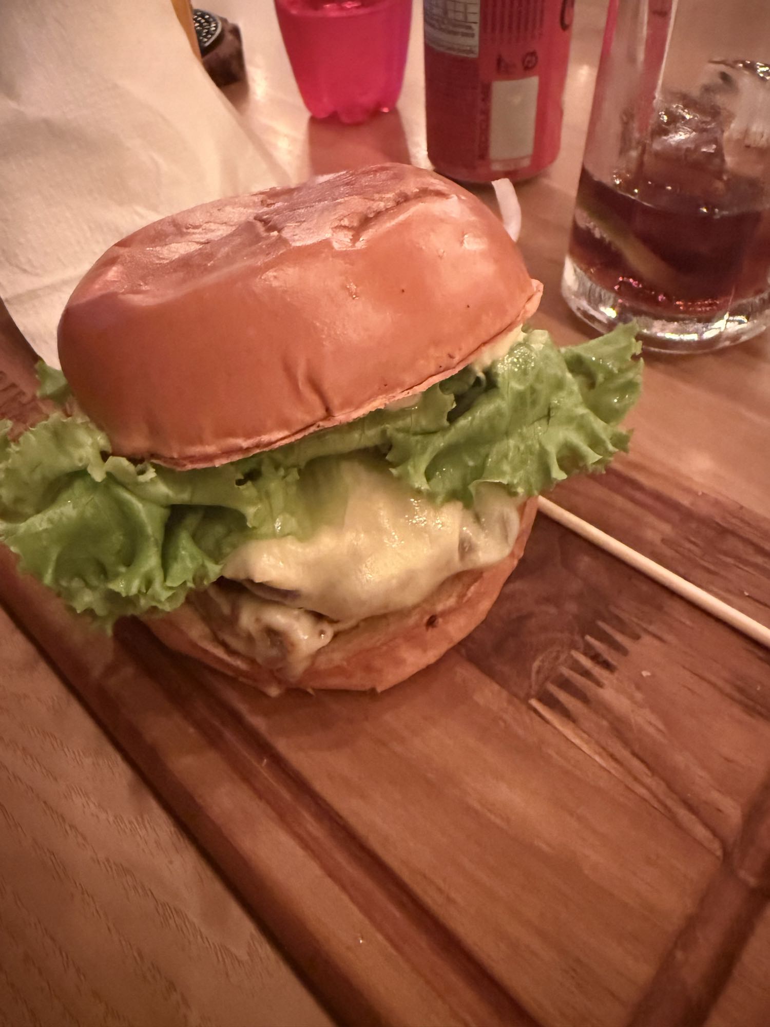 Hambúrguer clássico