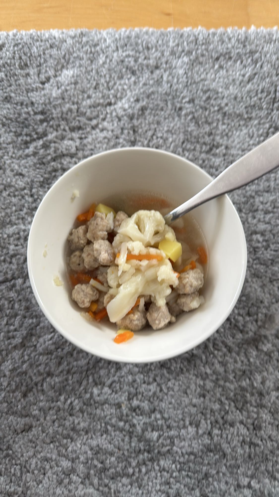 Vegetable meatball soup