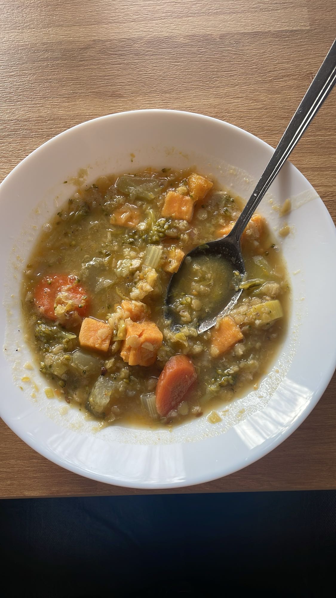 zupa warzywna z soczewicą