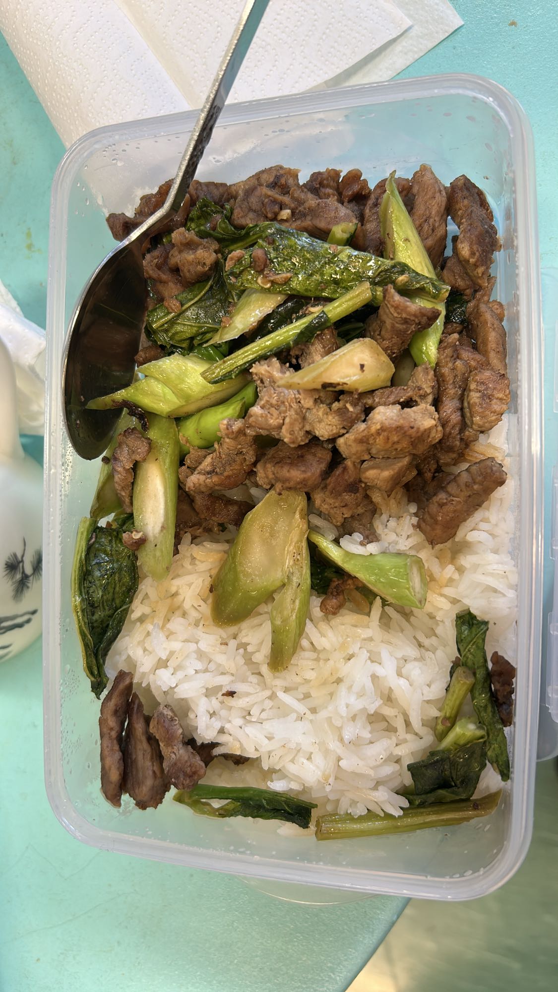 Biff med ris og grønnsaker