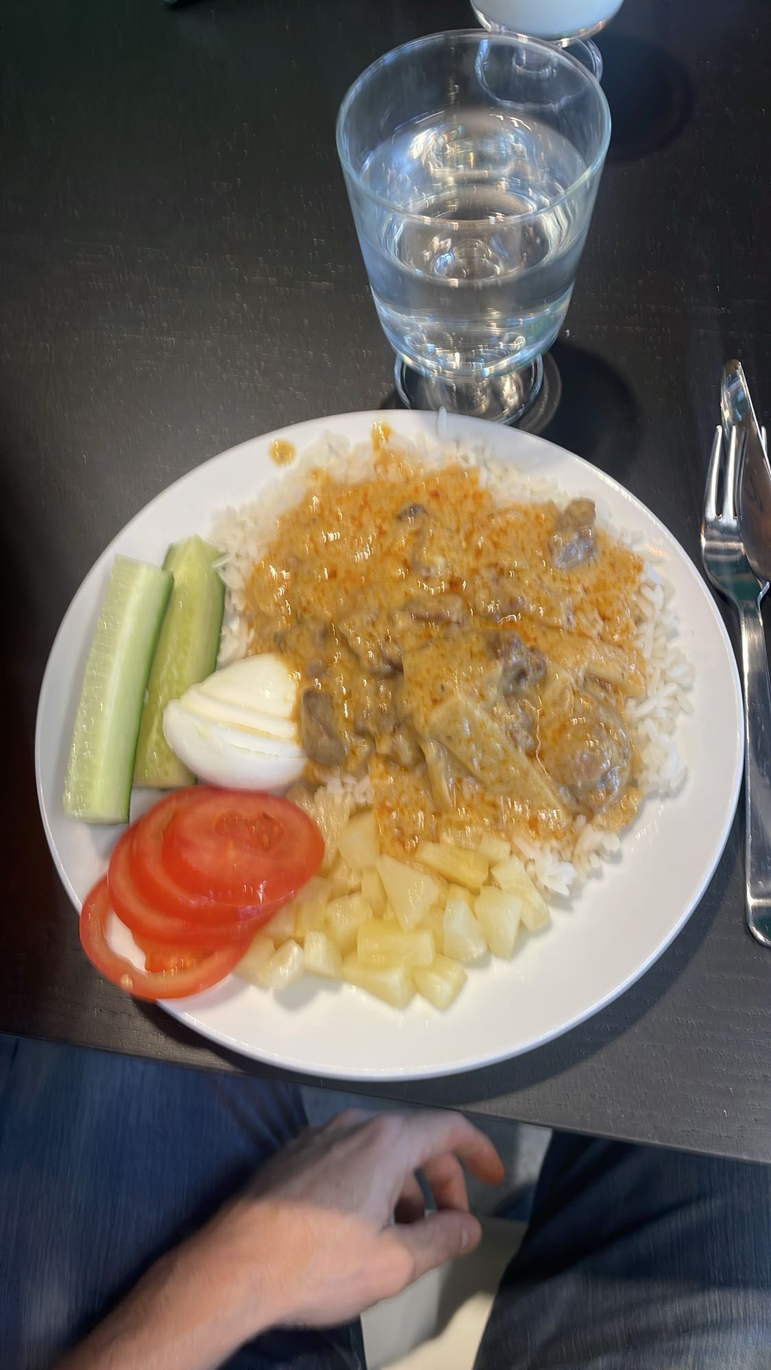 Ris med köttgryta & grönsaker