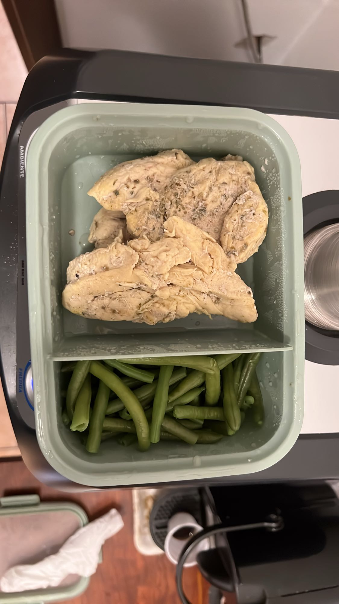 Tavuk ve yeşil fasulye