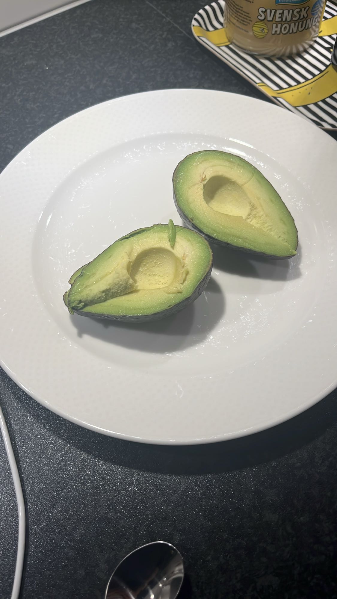 Halverad avokado