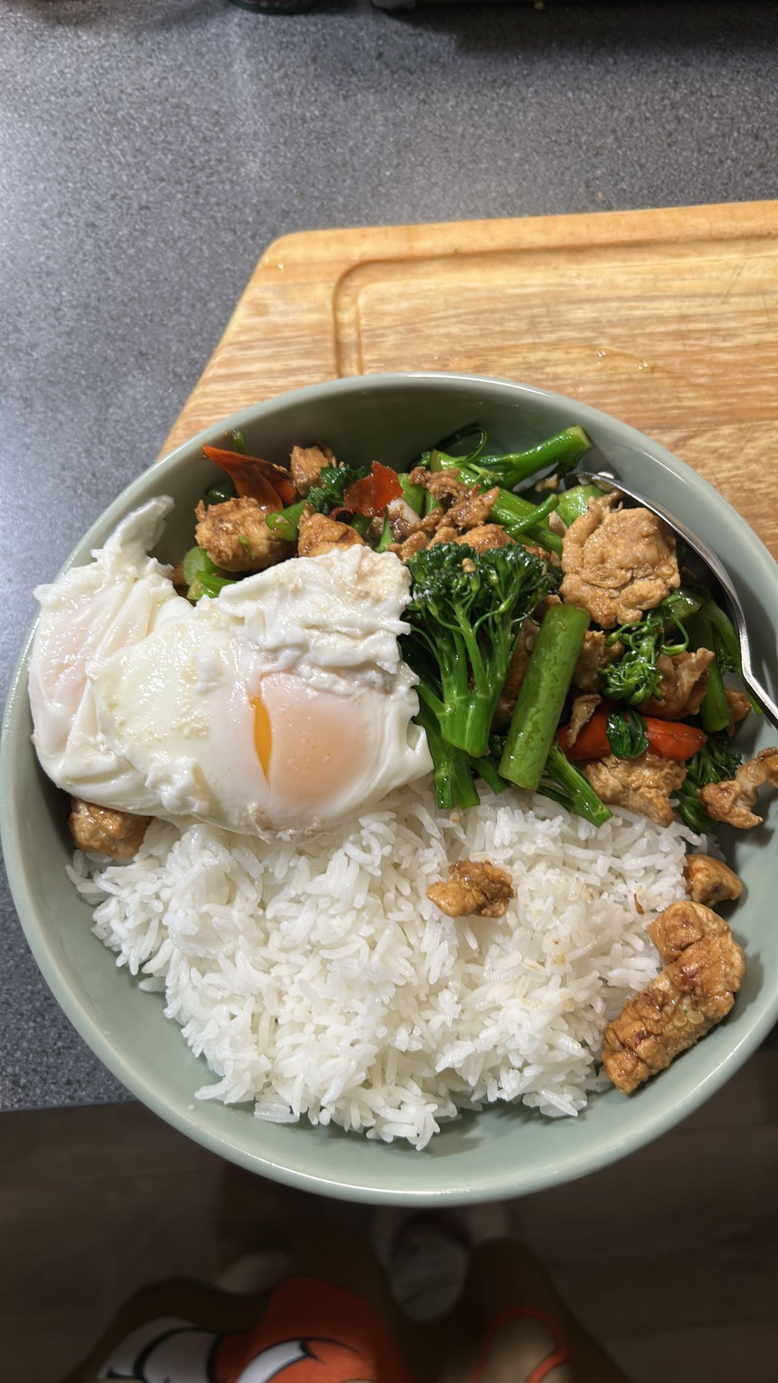 Kylling, ris og eggbolle