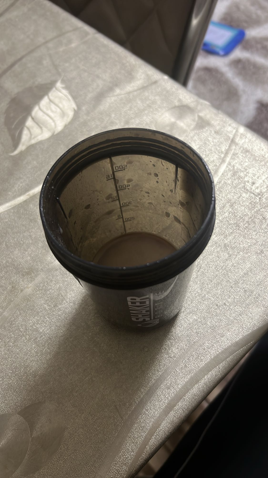 Shake proteic ciocolată