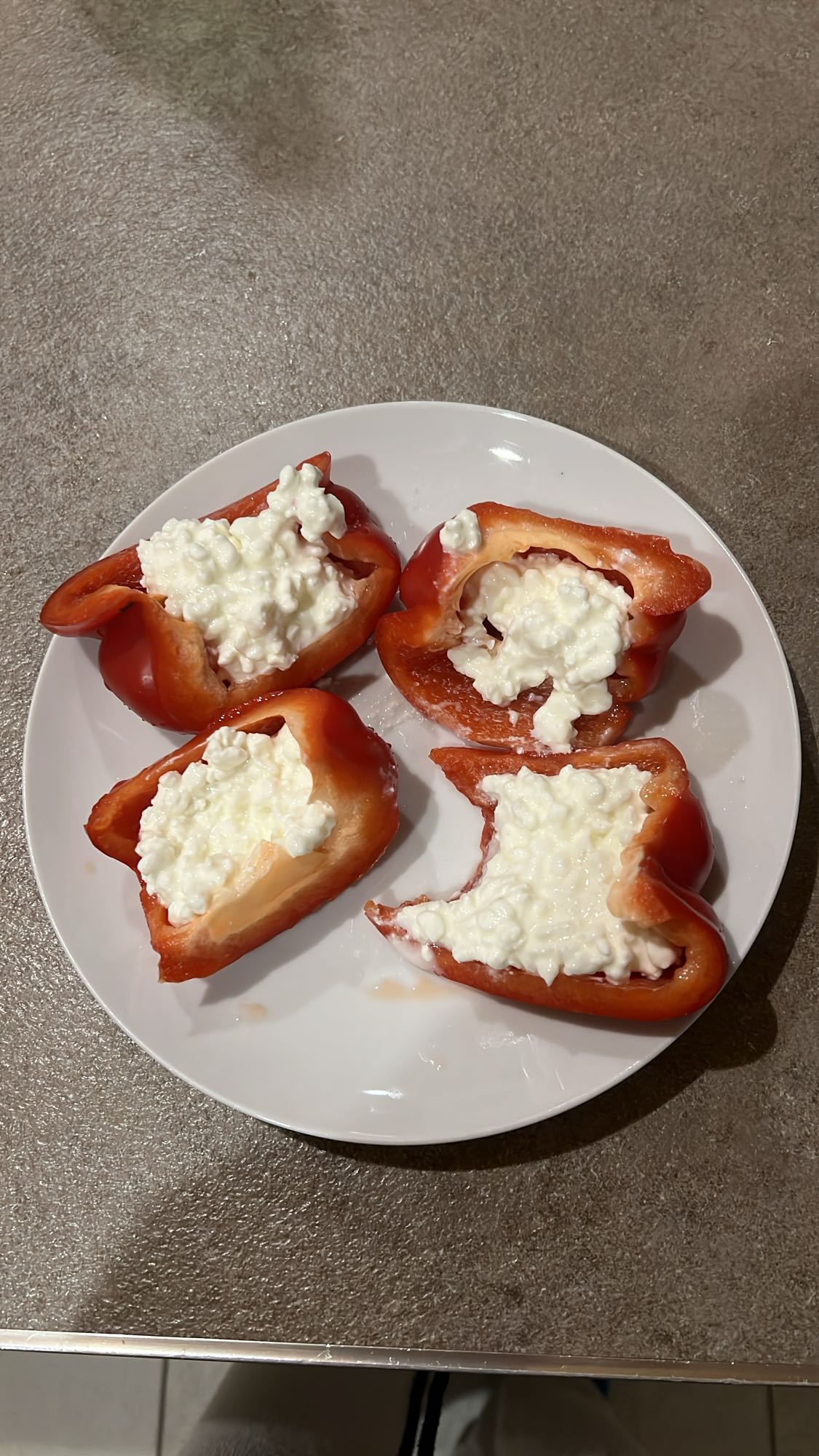 Ardei gras cu brânză cottage