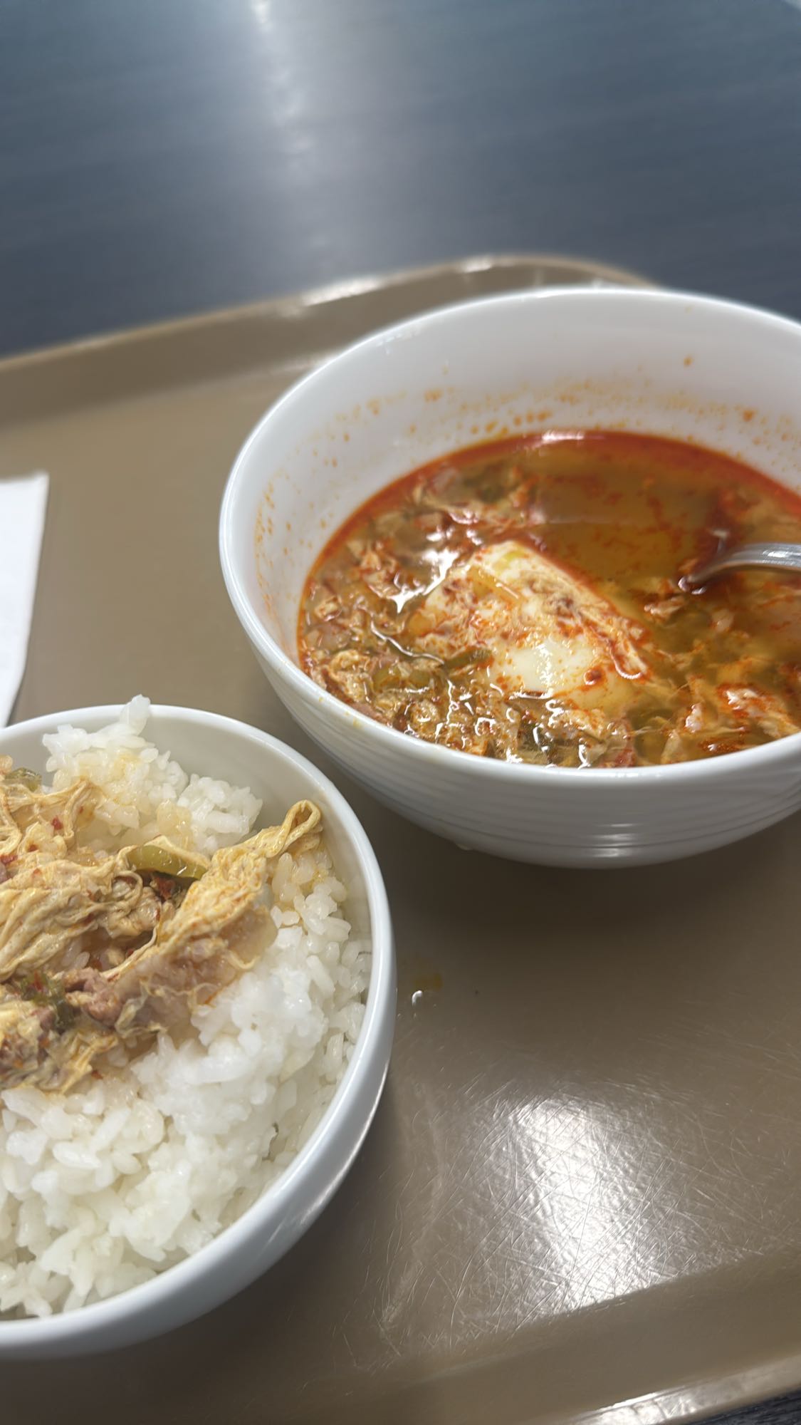 Kimchi stew with rice