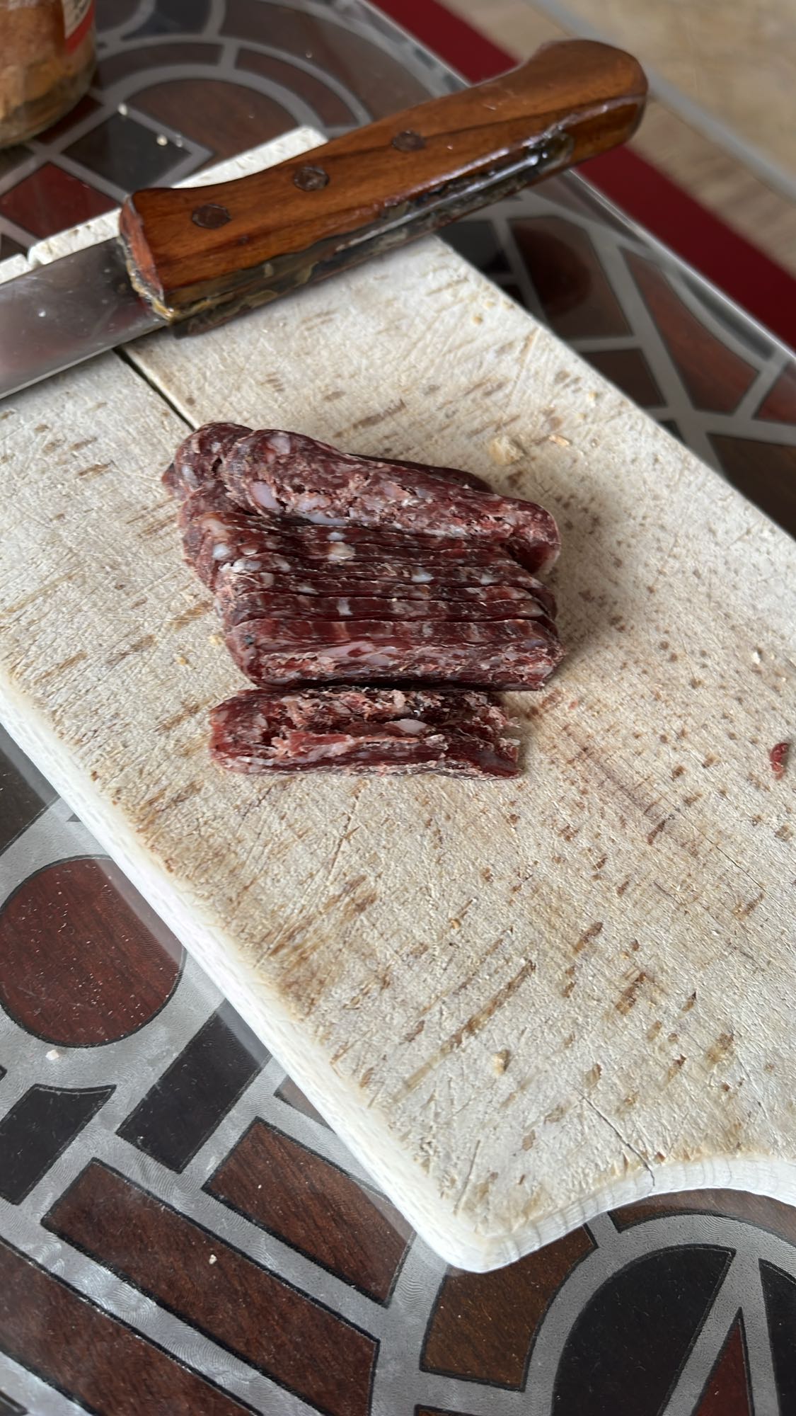 сушен колбас