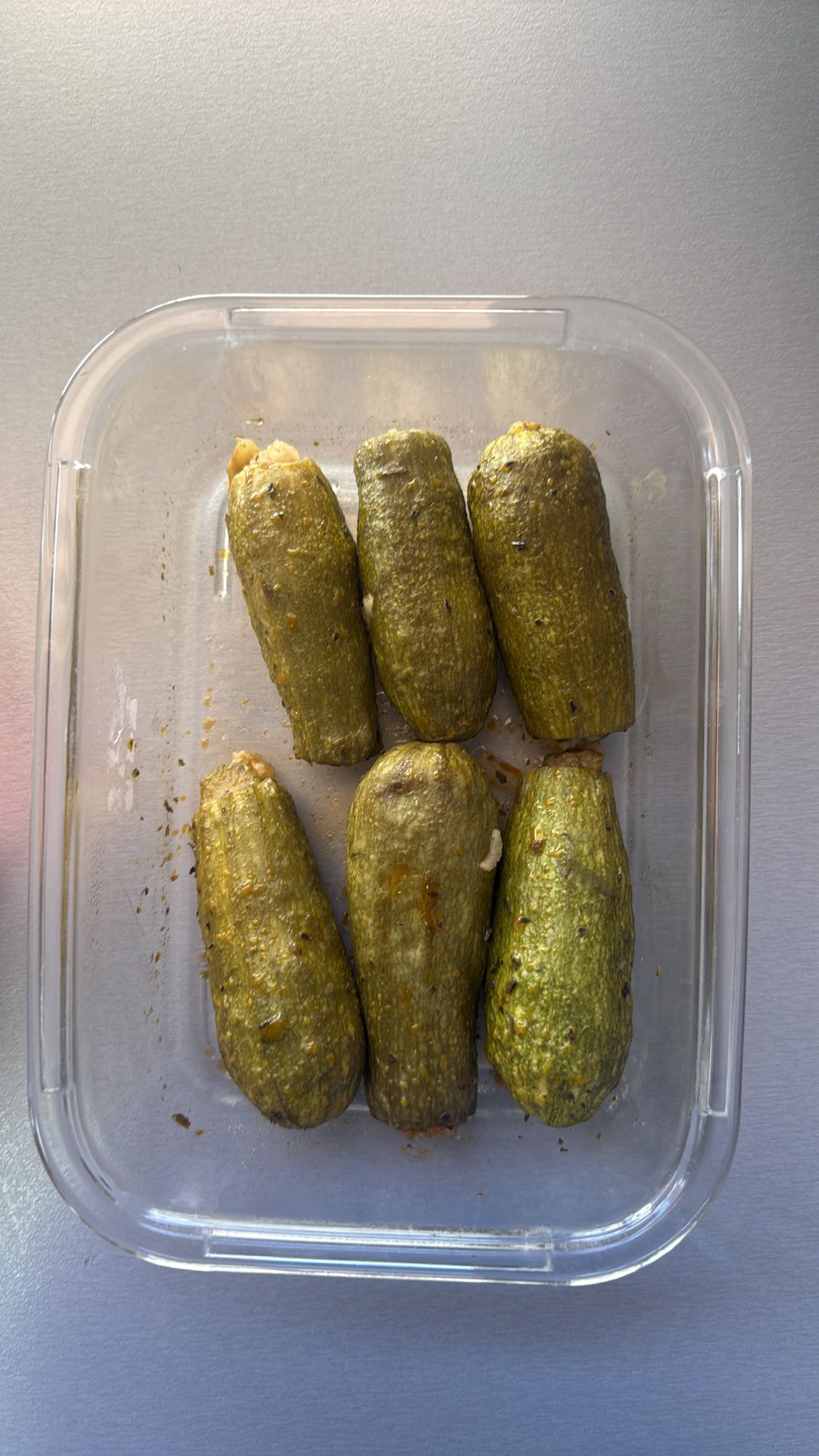 Stuffed zucchini