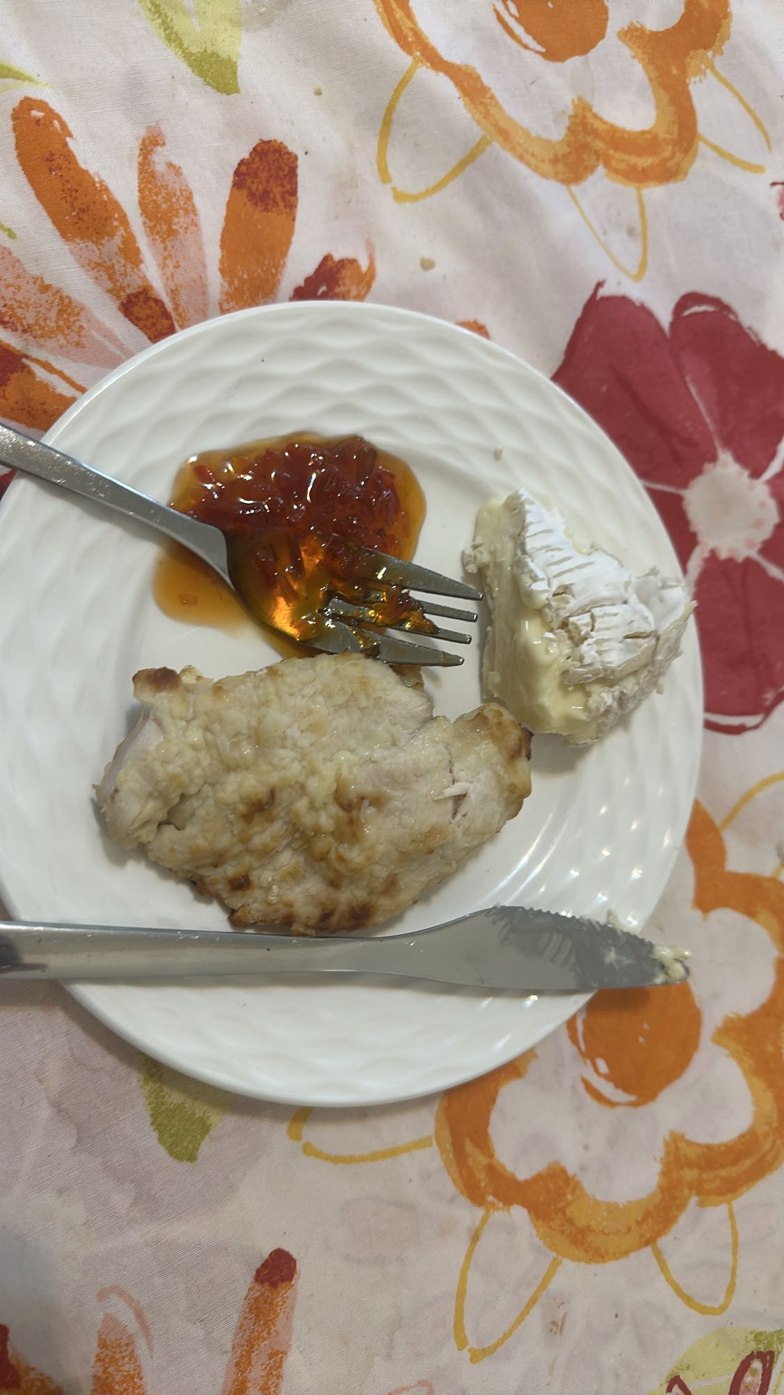 Chicken, brie, and jam plate