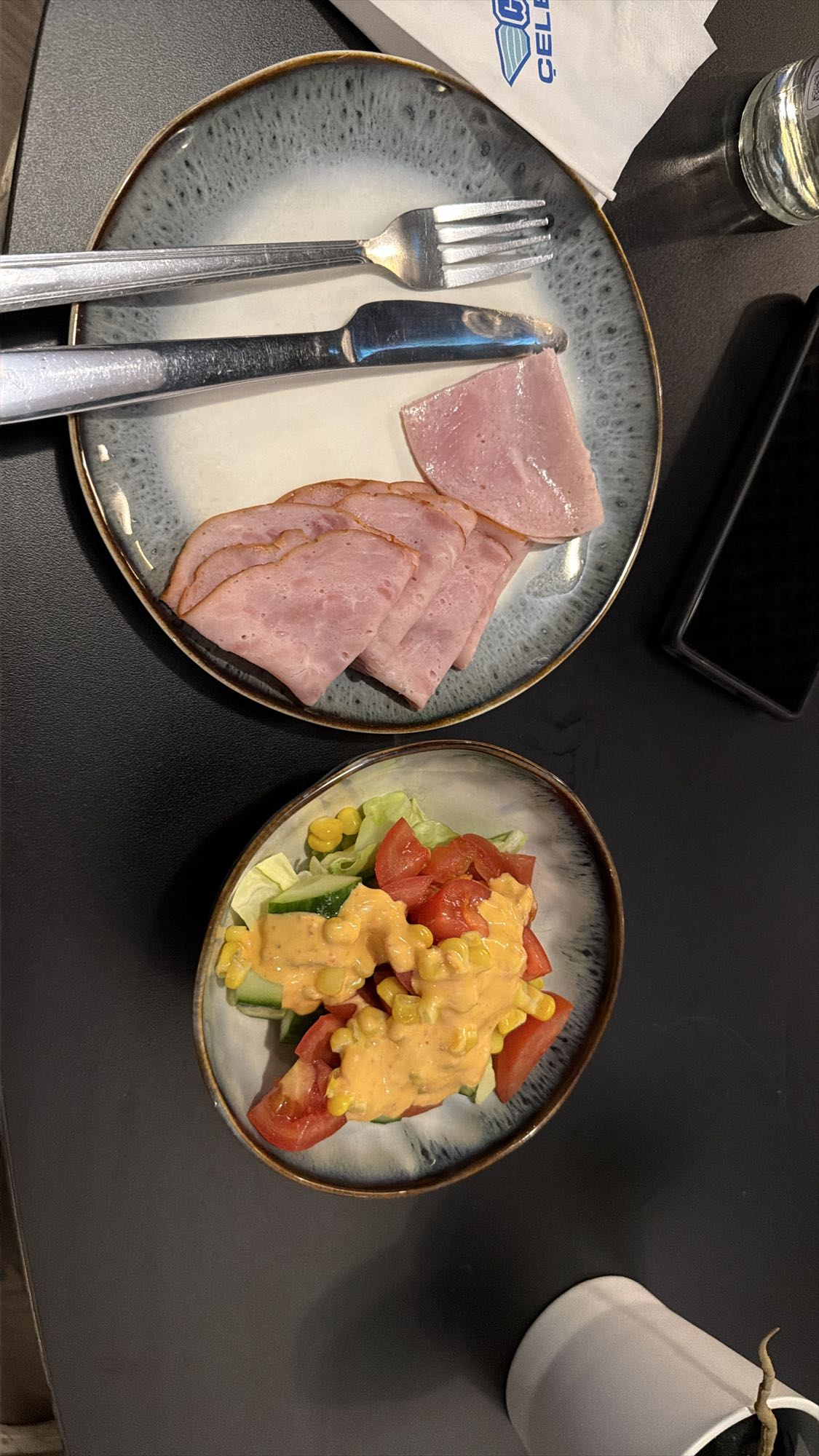 Salata ve Jambon Tabağı